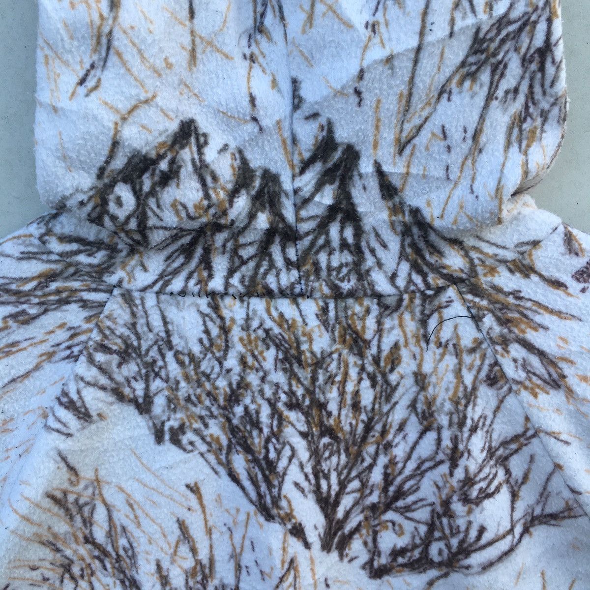 Japanese Brand Distressed WFS Winter Camo All Over Printed Hoodies Size US XXL / EU 58 / 5 - 12 Thumbnail