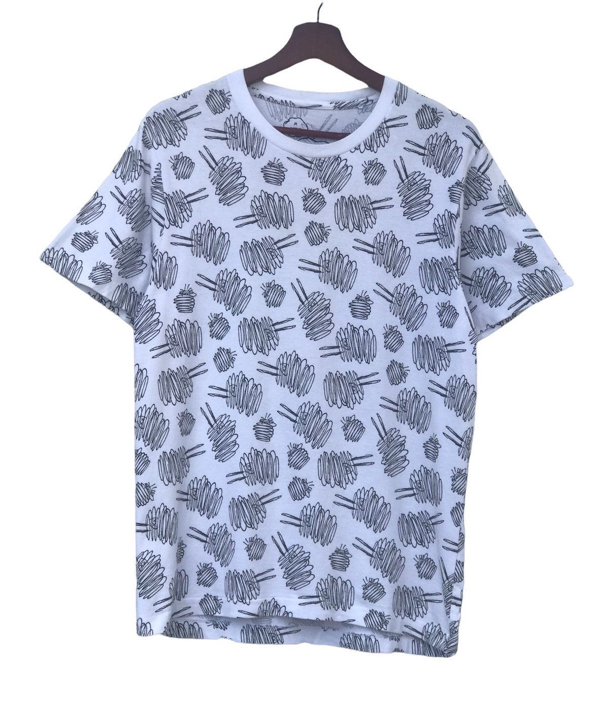 Kaws × Peanuts Shirt Kaws X Peanuts by Uniqlo Size US S / EU 44-46 / 1 - 1 Thumbnail