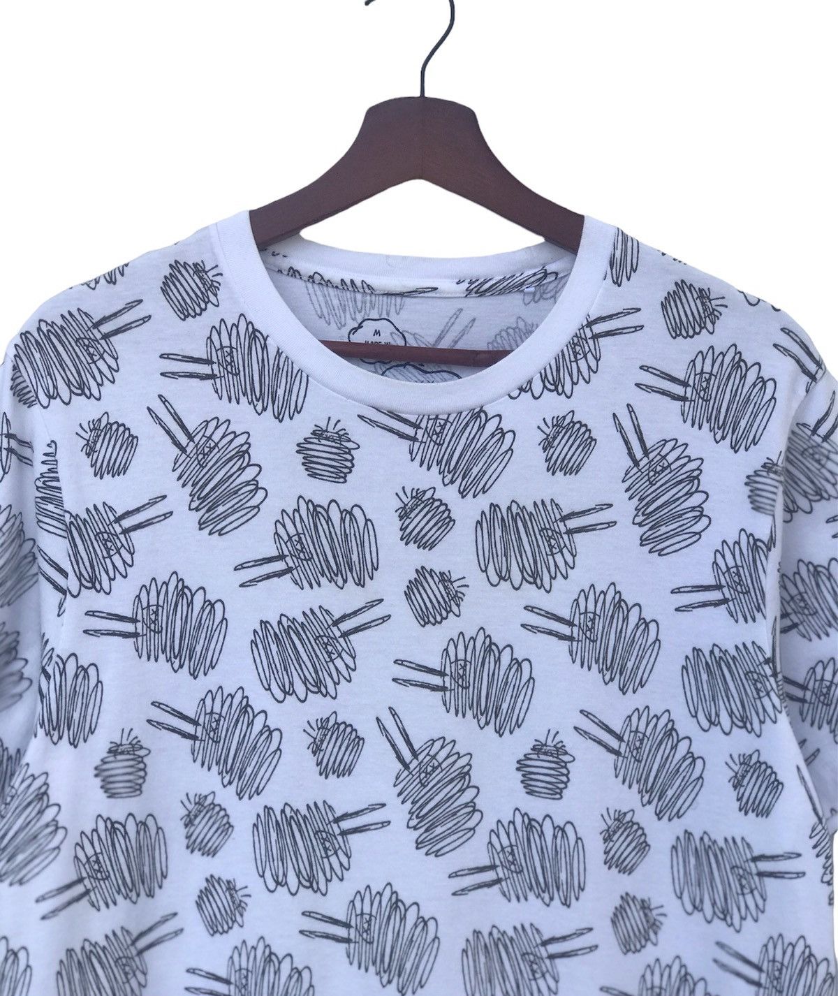 Kaws × Peanuts Shirt Kaws X Peanuts by Uniqlo Size US S / EU 44-46 / 1 - 2 Thumbnail