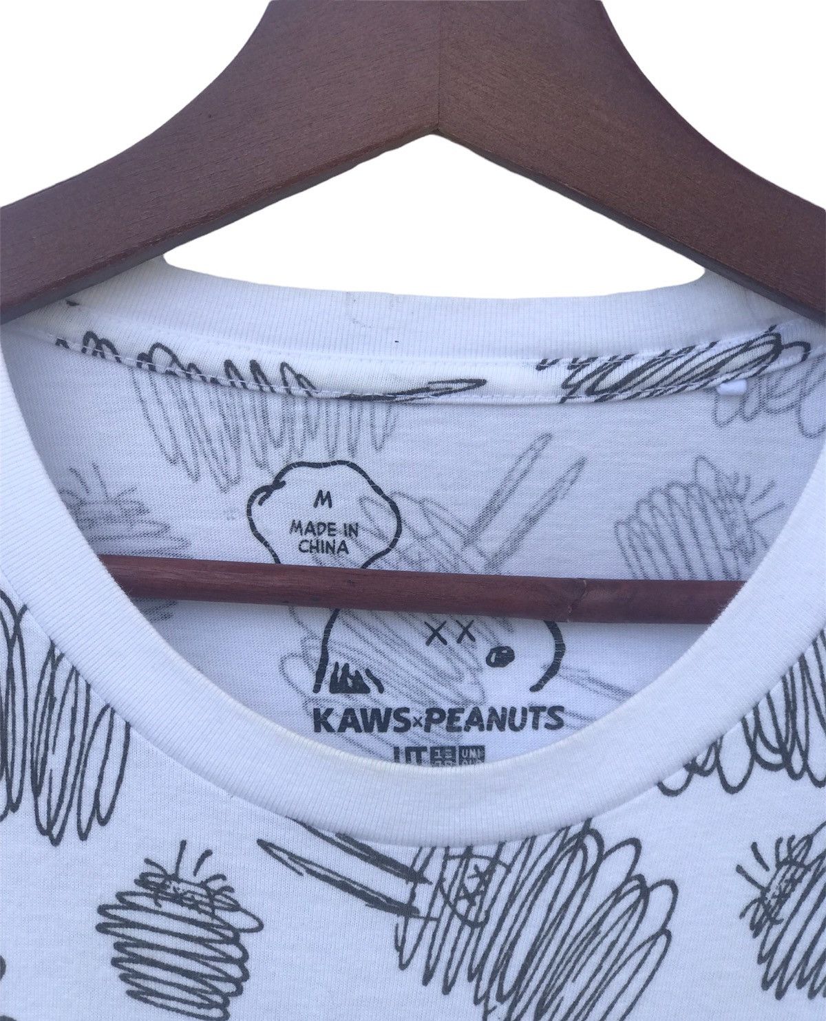 Kaws × Peanuts Shirt Kaws X Peanuts by Uniqlo Size US S / EU 44-46 / 1 - 3 Thumbnail