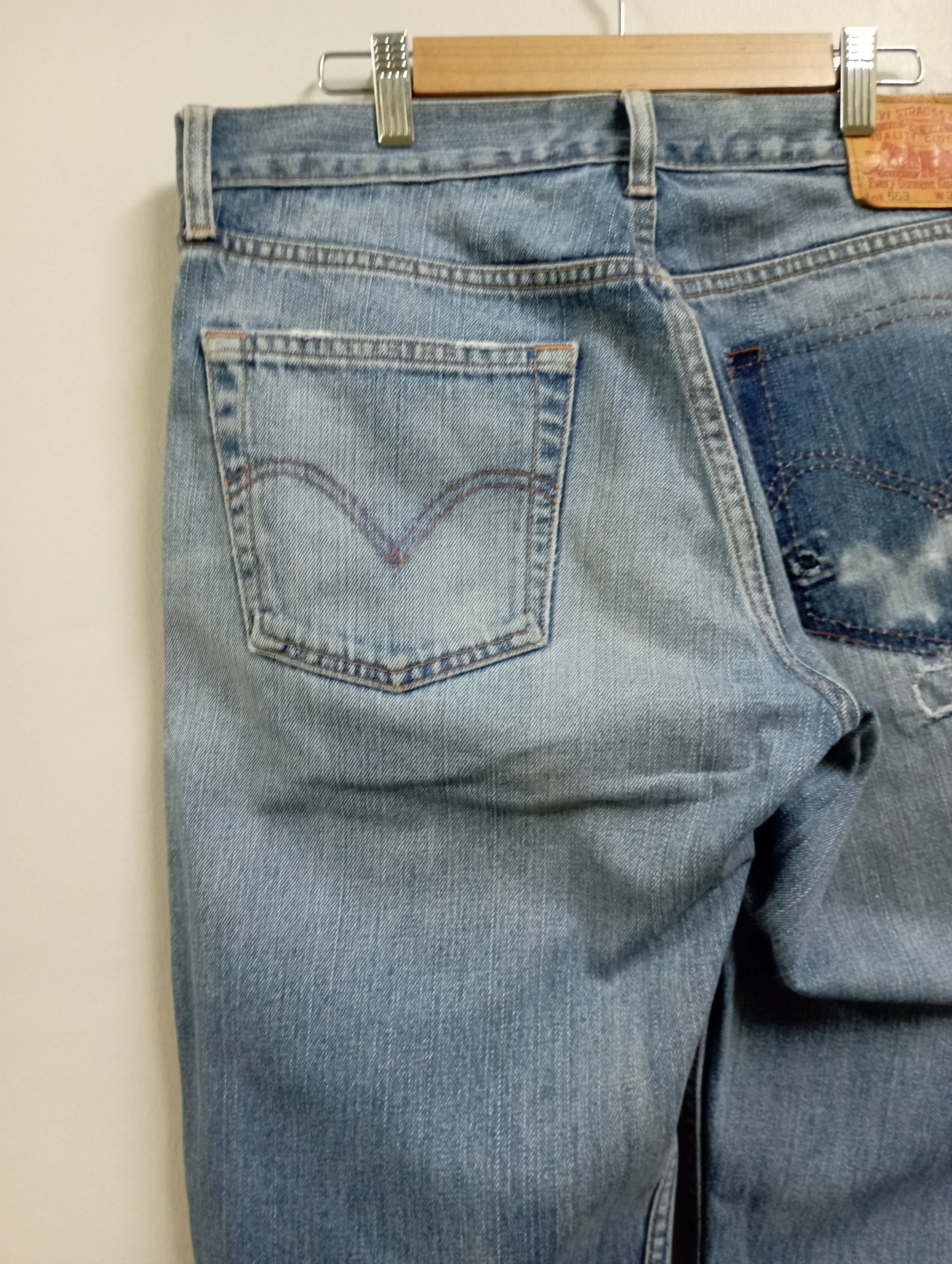 Levi's Vintage Levi's 553 Japan Blue Wash Distessed Jeans Size US 34 / EU 50 - 15 Thumbnail