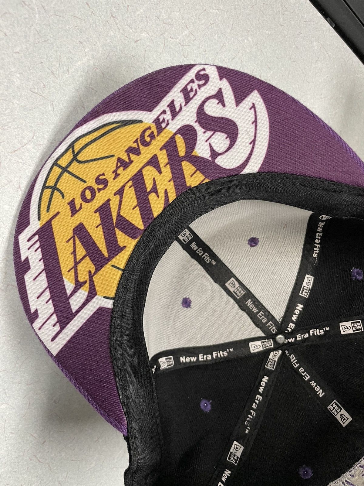 NBA × New Era Lakers Embroidered Logo & Logo Underbrim Snapback Hat Size ONE SIZE - 6 Thumbnail