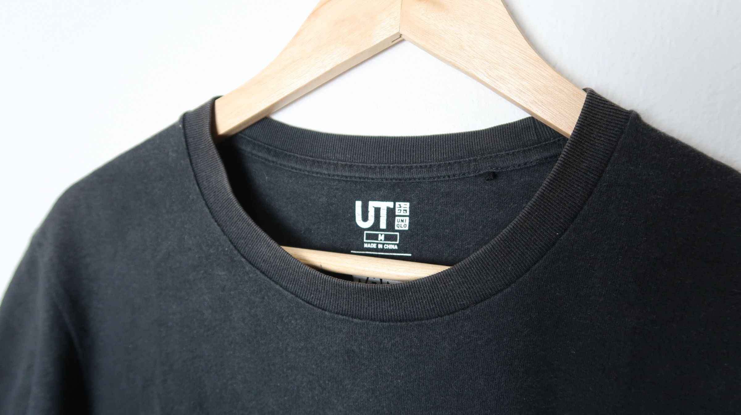 Star Wars Uniqlo X Star Wars Movie T-shirt Size US M / EU 48-50 / 2 - 6 Thumbnail