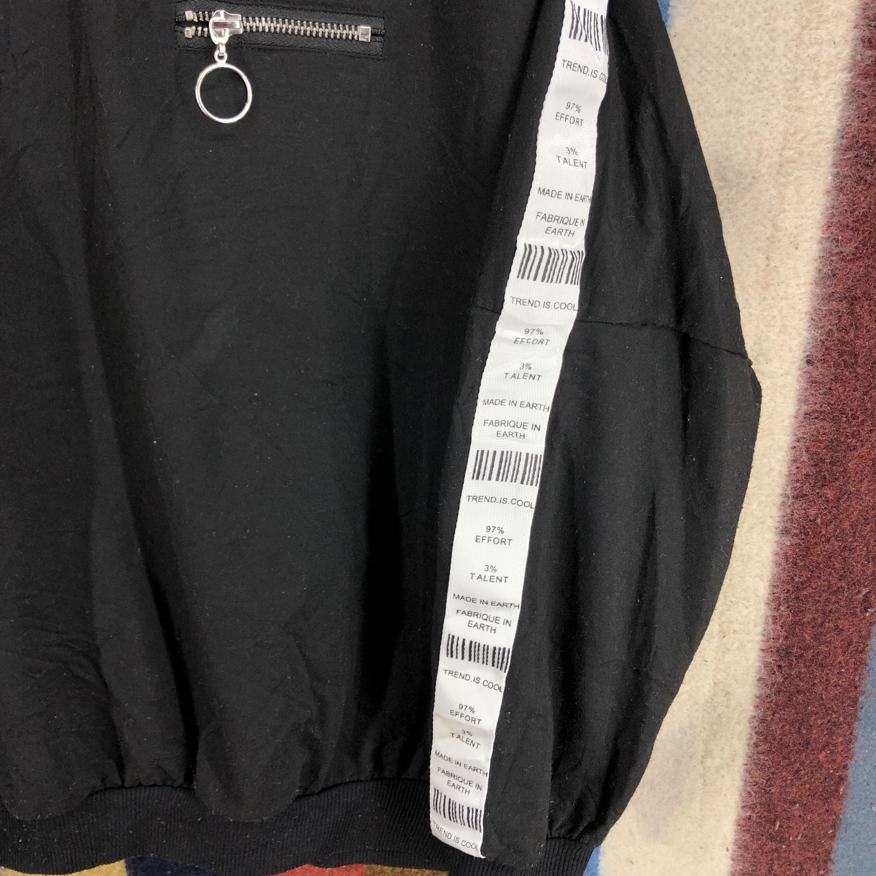 Japanese Brand VIRGIRL Side Tape Made In Earth Sweatshirt #0329/M Size US L / EU 52-54 / 3 - 3 Thumbnail
