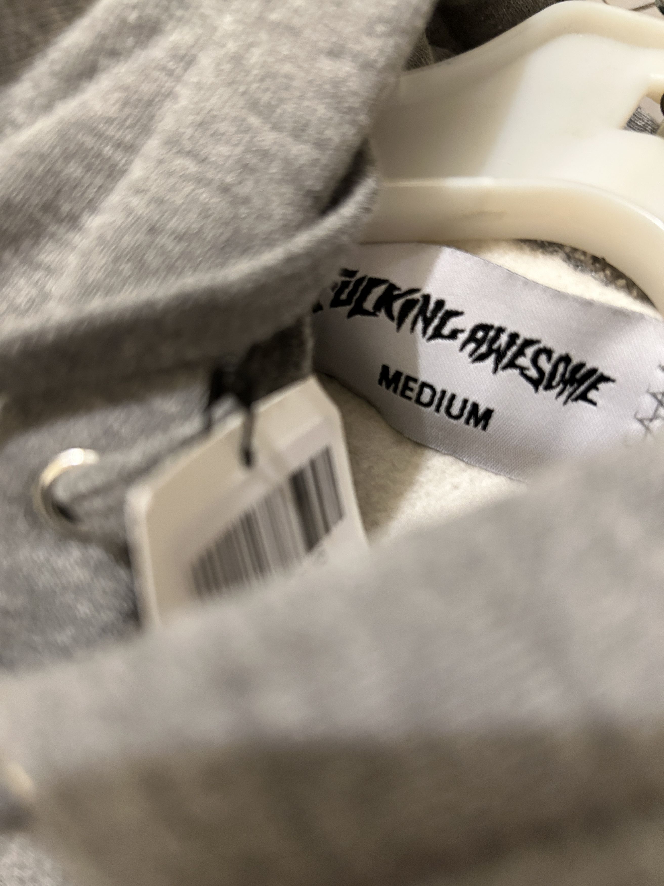 Fucking Awesome Fucking Awesome Extinction Hood (Grey) size Medium Size US M / EU 48-50 / 2 - 6 Thumbnail