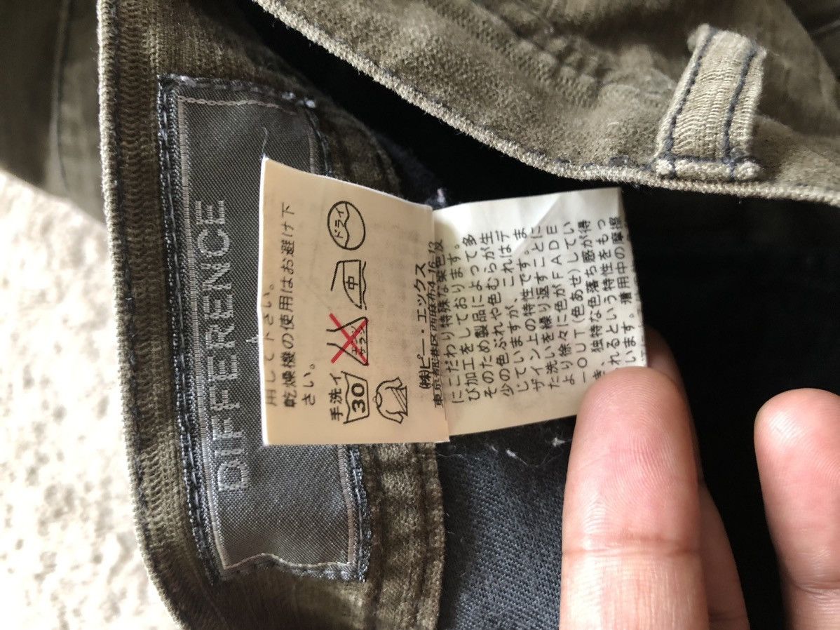 Japanese Brand 1990s Difference Rupert Ankle Zipper Flare Cargo Pant Size US 30 / EU 46 - 12 Thumbnail