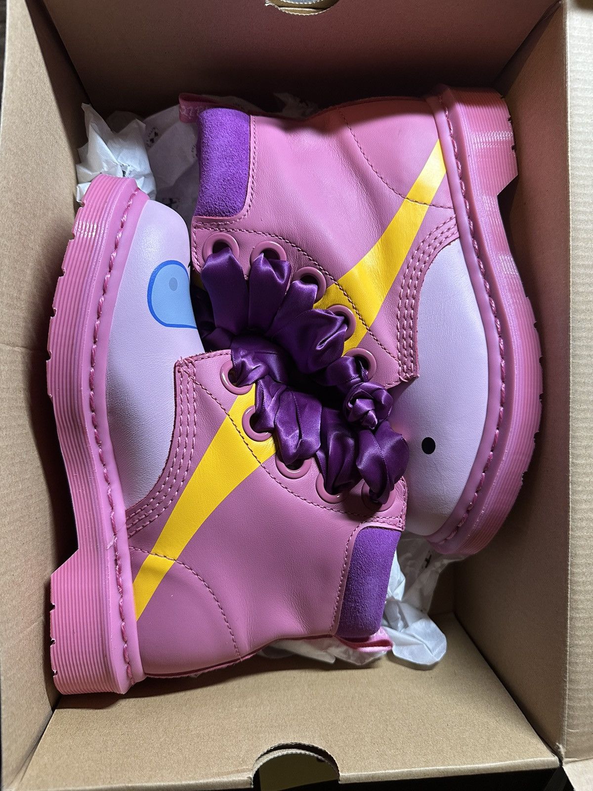 Sz 5W Dr. Martens x Adventure Time Bonnibel Bubblegum