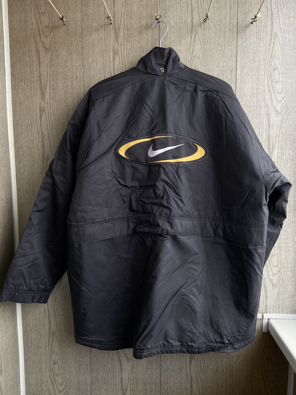 Vintage 90s Nike Big Swoosh Logo Jacket