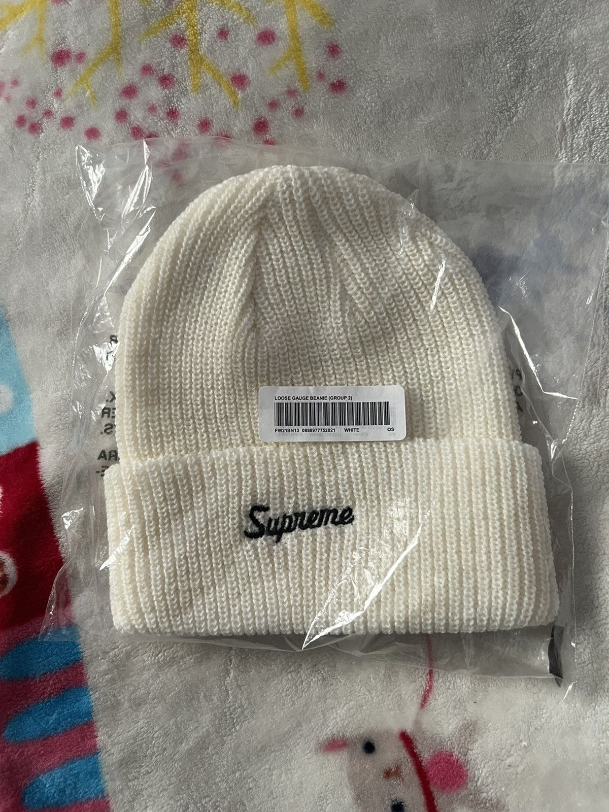 Supreme Supreme Loose Gauge Beanie White FW21 Size ONE SIZE - 2 Thumbnail