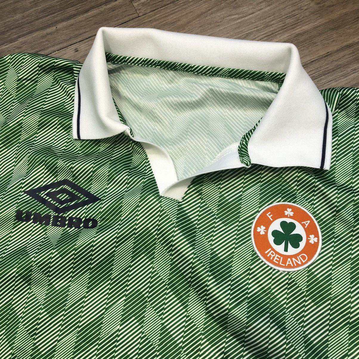 Umbro × Vintage Ireland 90s umbro retro home shirt Size US XL / EU 56 / 4 - 5 Thumbnail