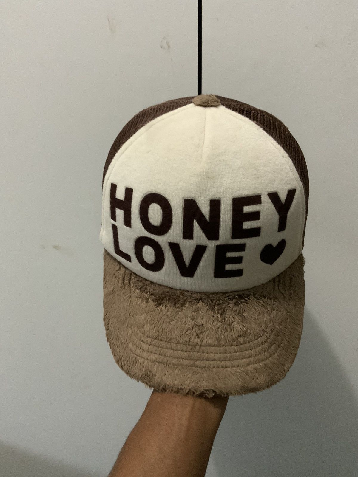 If Six Was Nine Honey Love Fur Brown Trucker Hat Size ONE SIZE - 6 Thumbnail
