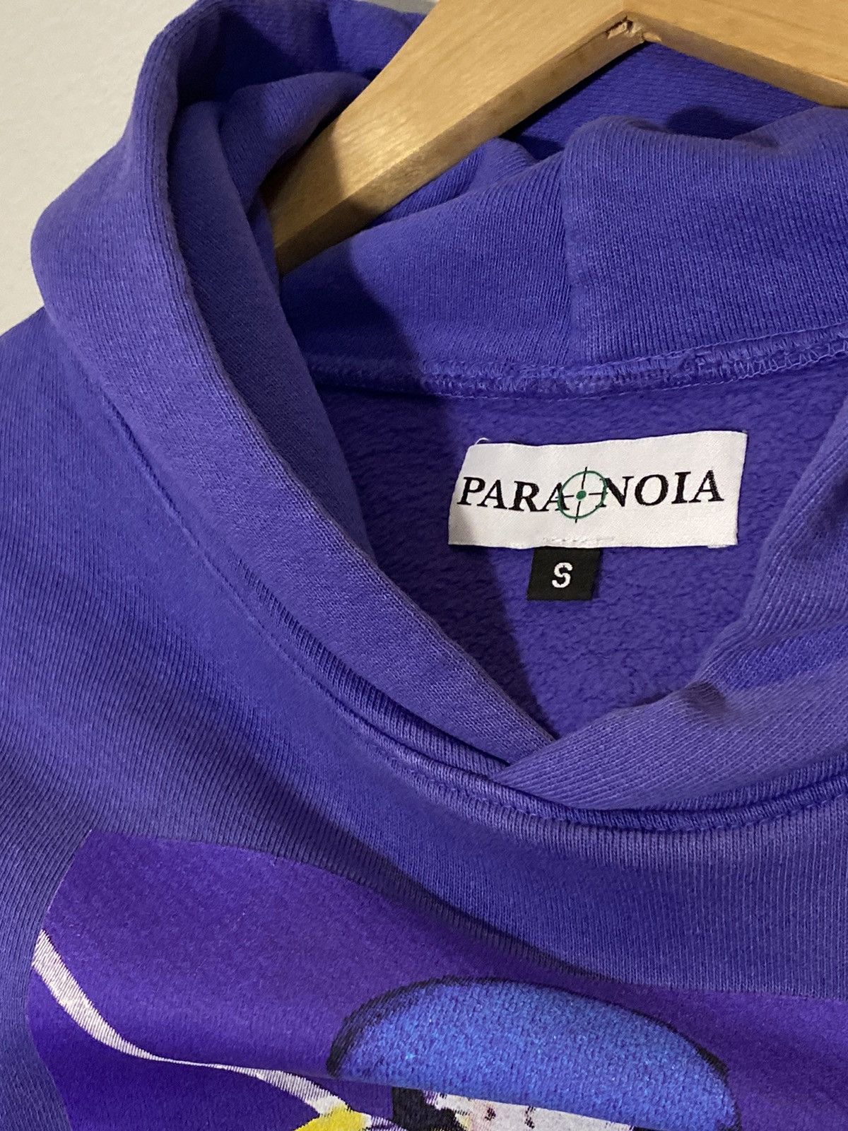Vintage Paranoia LA Angel Eyes Anime Gun Embroidery Logo Hoodie Size US S / EU 44-46 / 1 - 4 Thumbnail