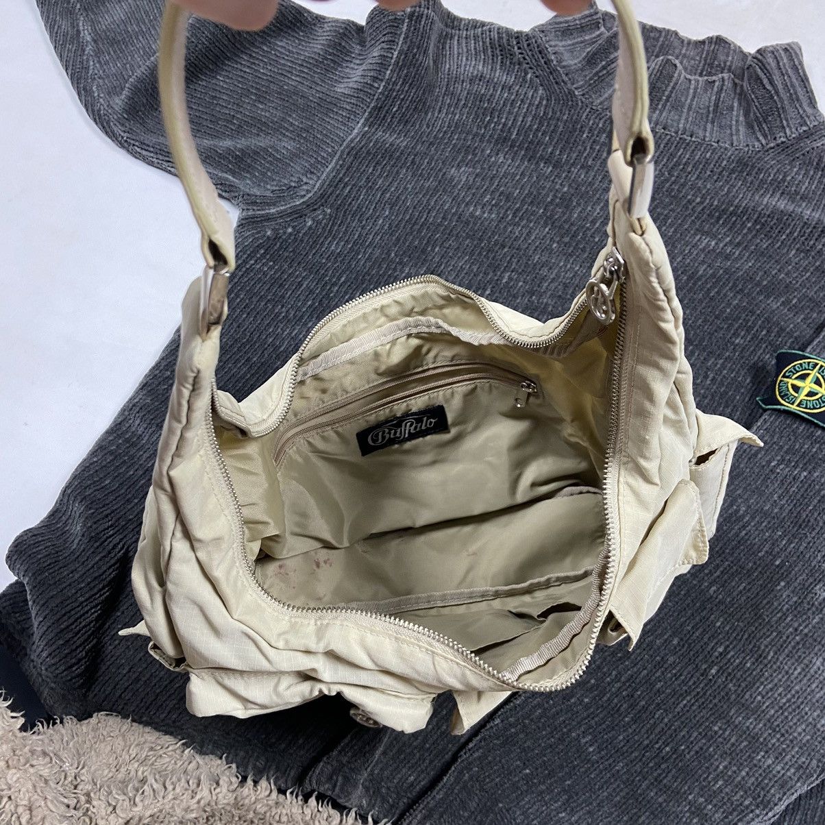 Buffalo London ARCHIVE BUFFALO MULTIPOCKET BONDAGE BAGUETTE BAG - № 6032 Size ONE SIZE - 13 Thumbnail