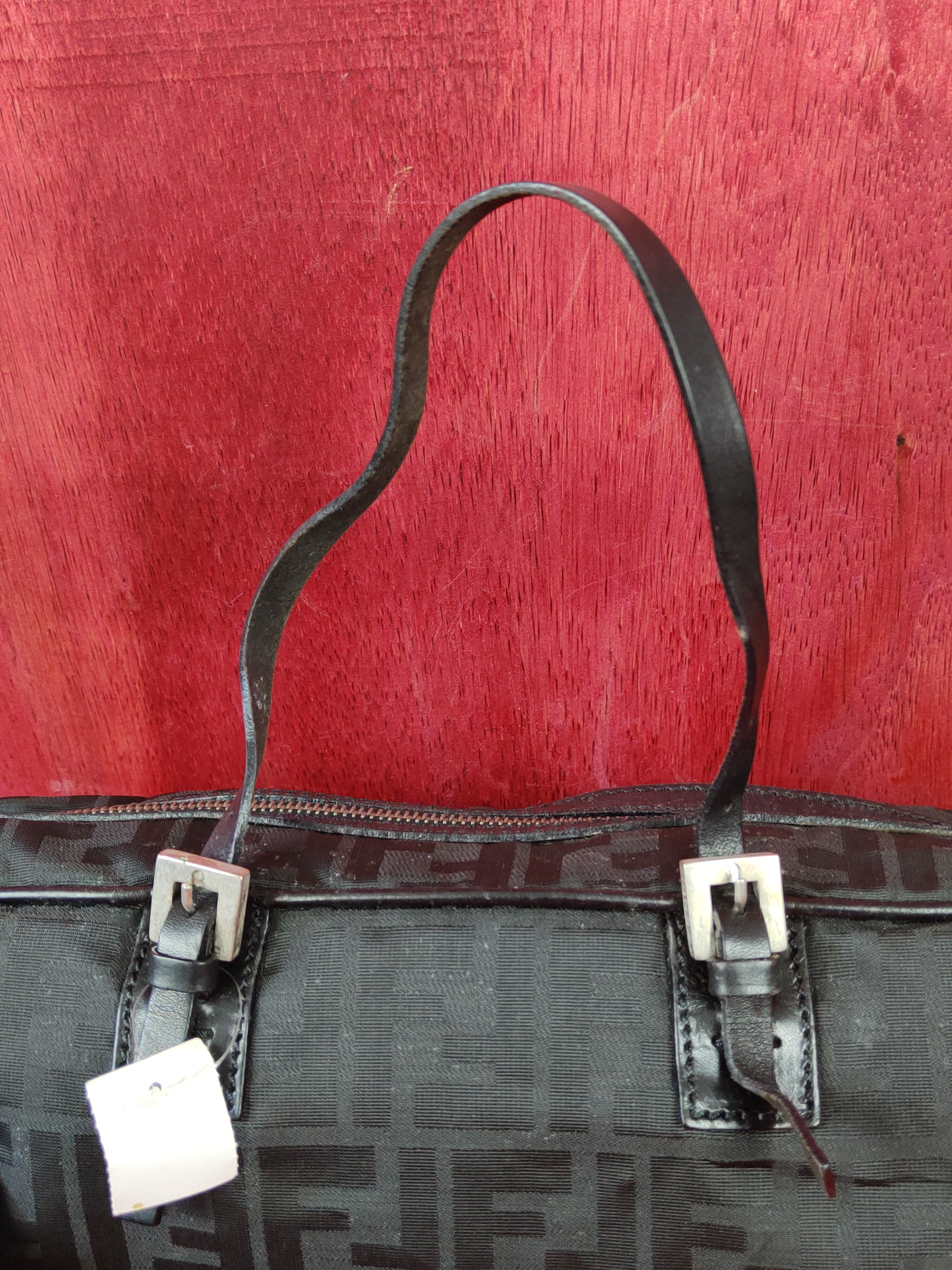 Fendi Fendi Barrel tote monogram Bag #SB012 Size ONE SIZE - 4 Thumbnail
