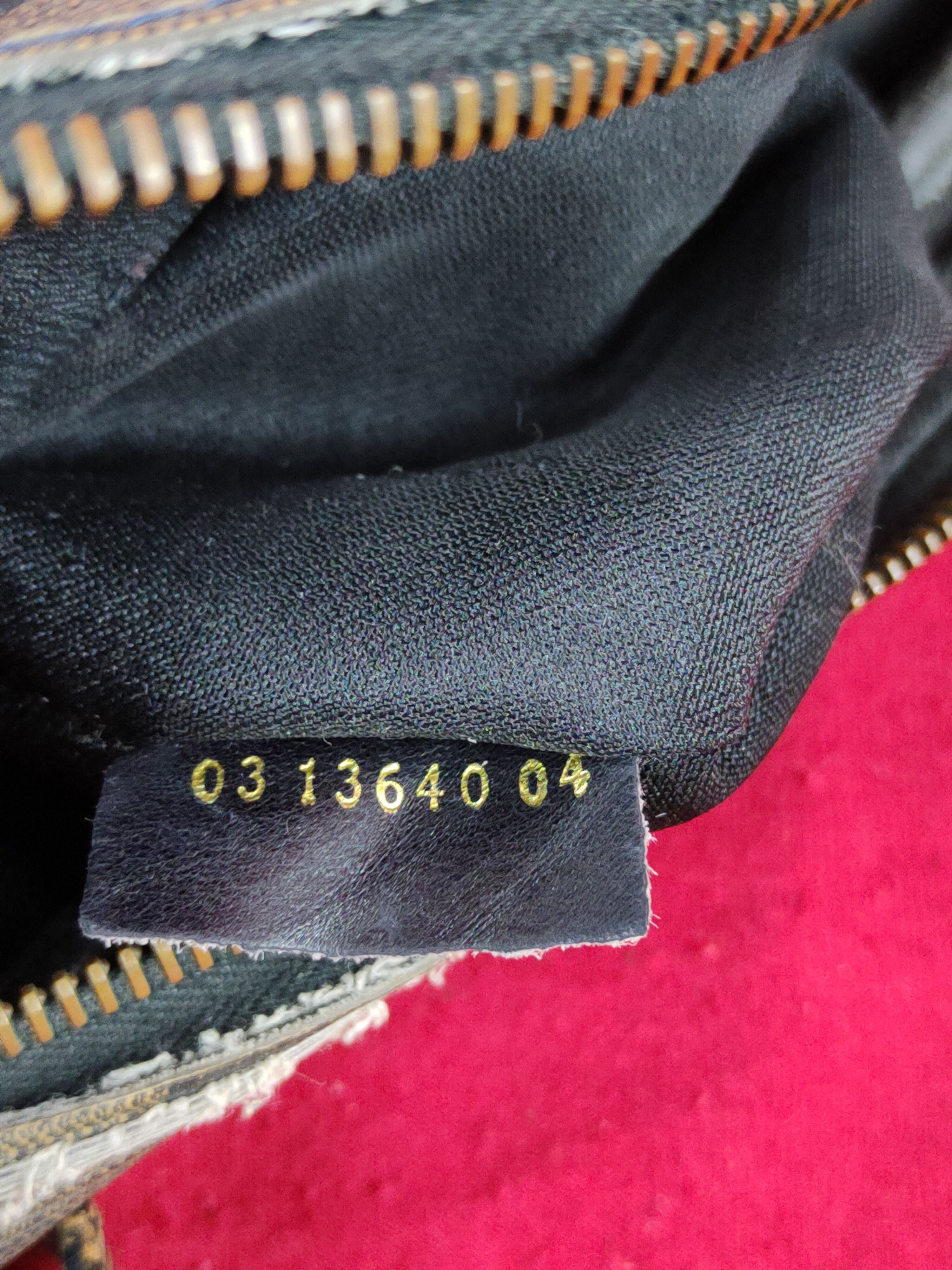Fendi Fendi monogram sling Shoulder Bag #SB027 Size ONE SIZE - 19 Thumbnail