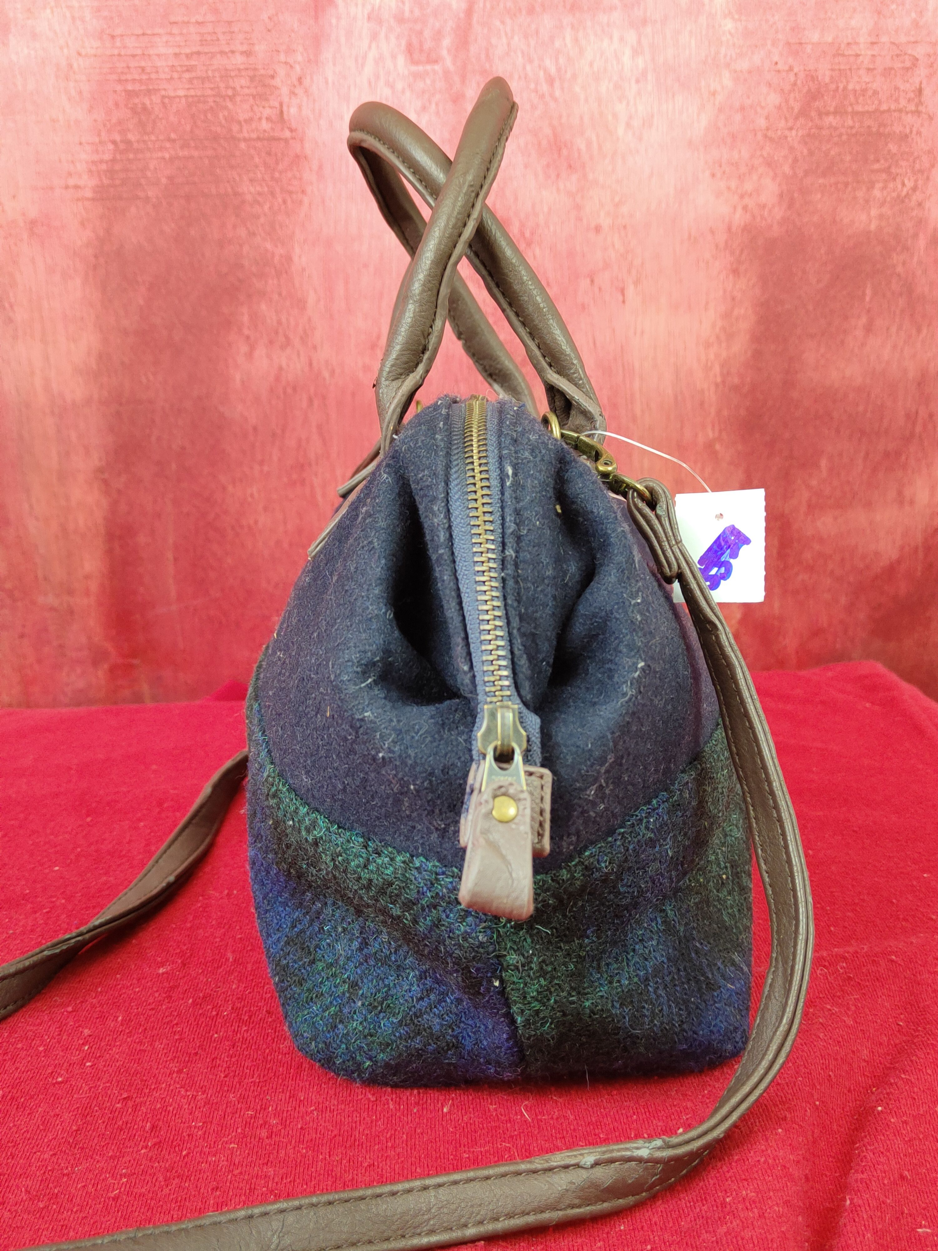 Harris Tweed Harris Tweed Dark Blue Tote & Crossbody Bag #SB042 Size ONE SIZE - 14 Thumbnail