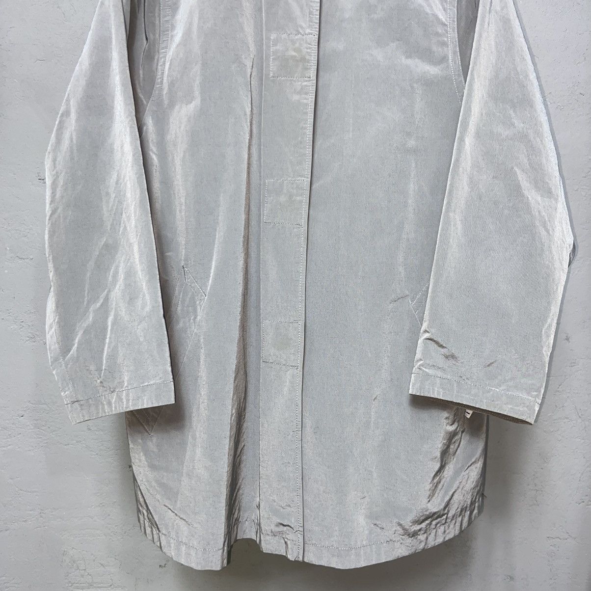 Vintage 1990s ARCHIVE VIVARIS REFLECTIVE NYLON TRENCH COAT - № 2063 Size US L / EU 52-54 / 3 - 5 Thumbnail
