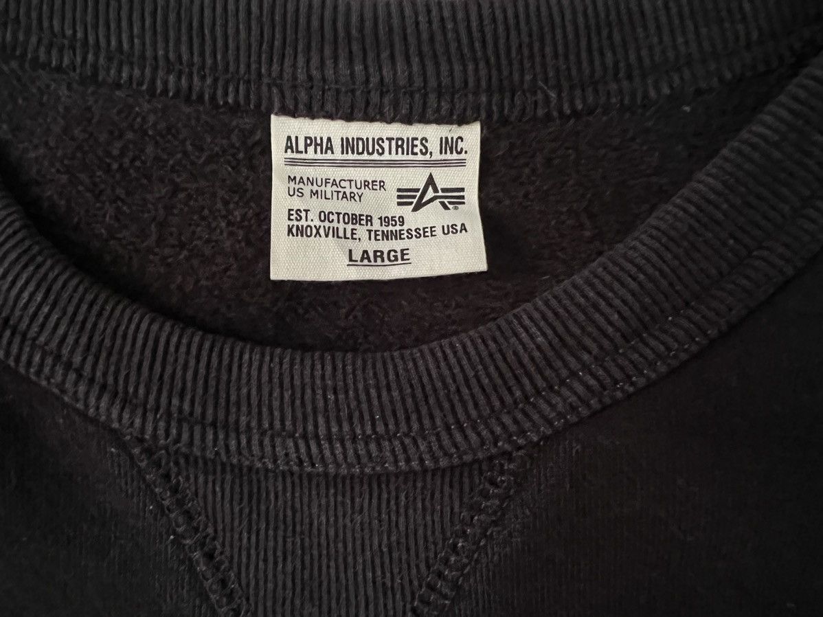 Alpha Industries × Voodoo Tactical VINTAGE ALPHA INDUSTRIES CREWNECK POCKET SWEATER Size US L / EU 52-54 / 3 - 13 Thumbnail