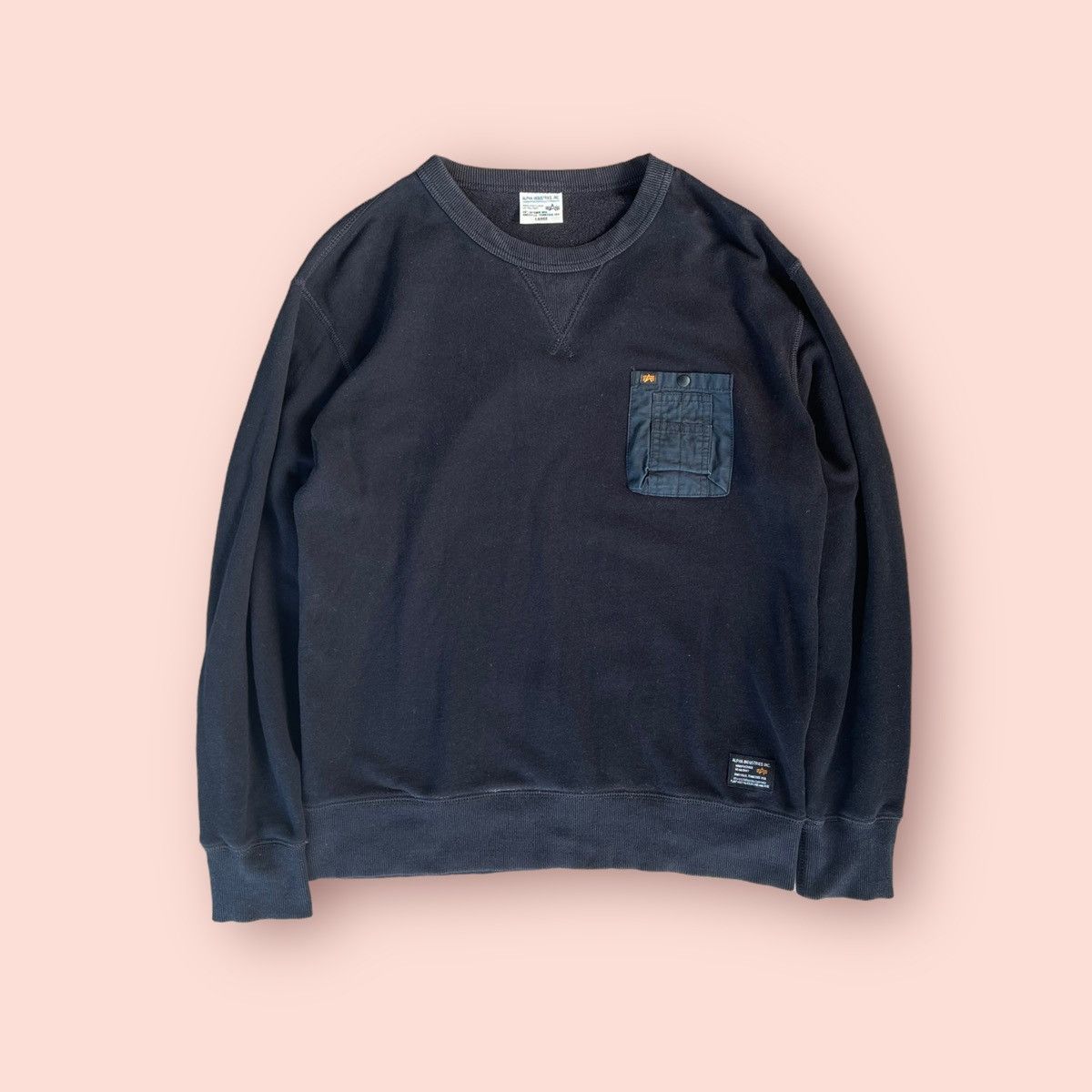 VINTAGE ALPHA INDUSTRIES CREWNECK POCKET SWEATER