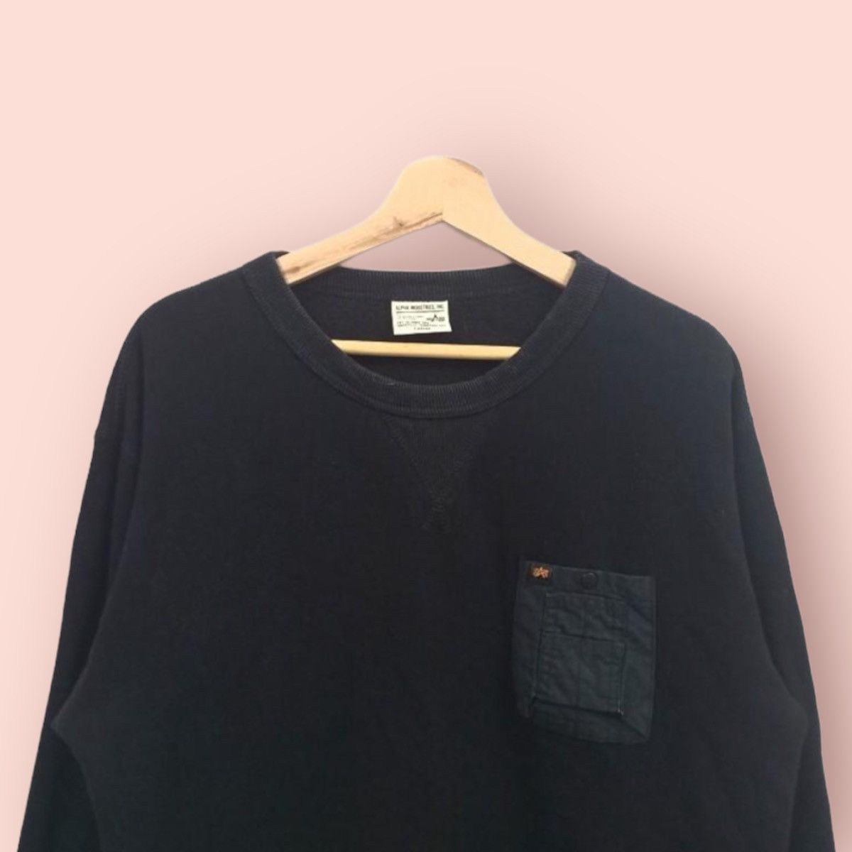 Alpha Industries × Voodoo Tactical VINTAGE ALPHA INDUSTRIES CREWNECK POCKET SWEATER Size US L / EU 52-54 / 3 - 4 Thumbnail