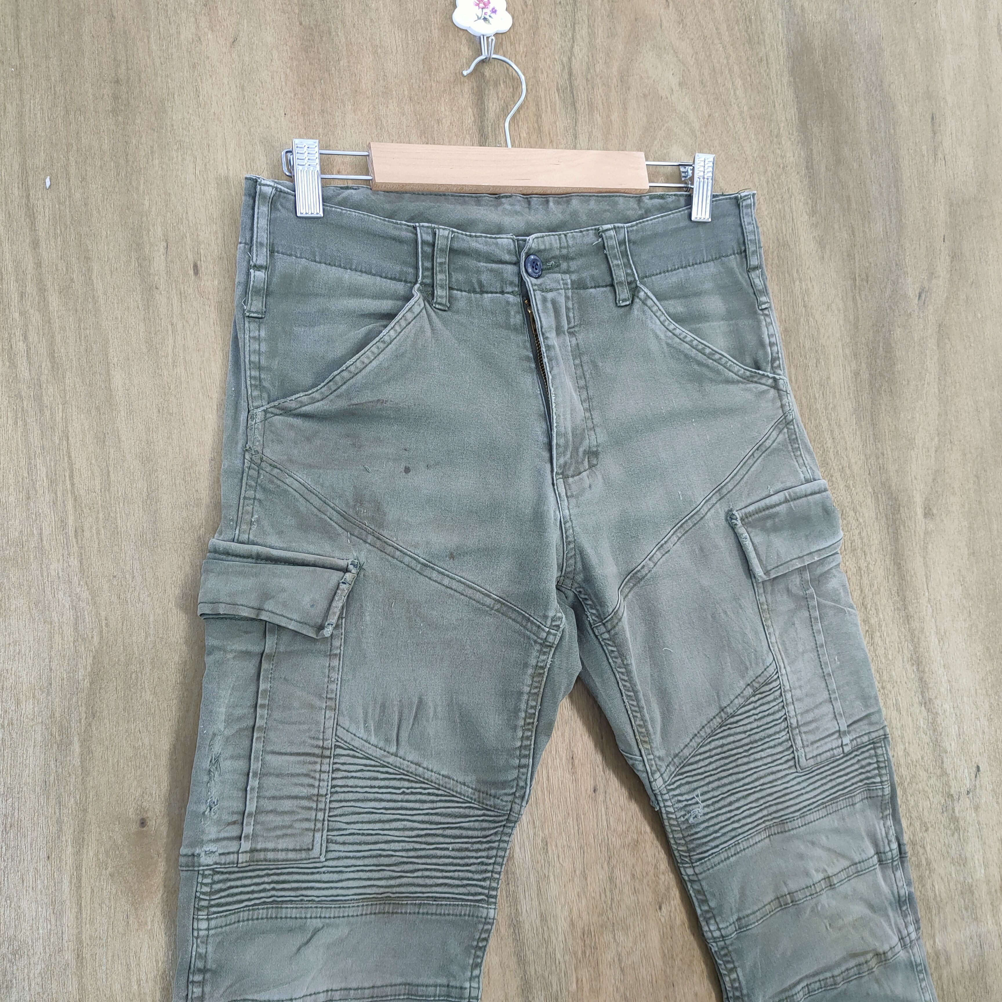 Japanese Brand VINTAGE JAPANESE FADED SKINNY CARGO PANTS Size US 29 - 6 Thumbnail