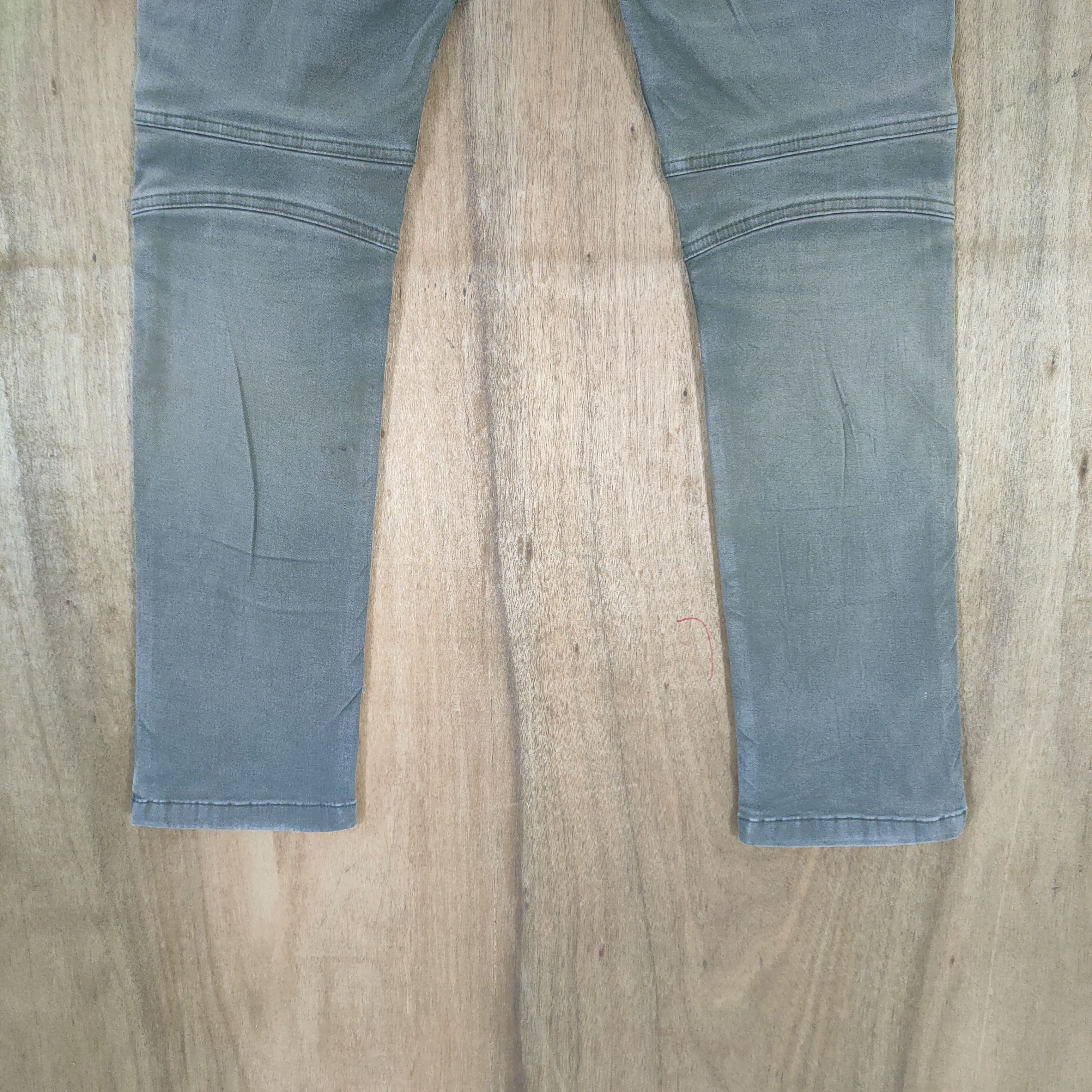 Japanese Brand VINTAGE JAPANESE FADED SKINNY CARGO PANTS Size US 29 - 11 Thumbnail