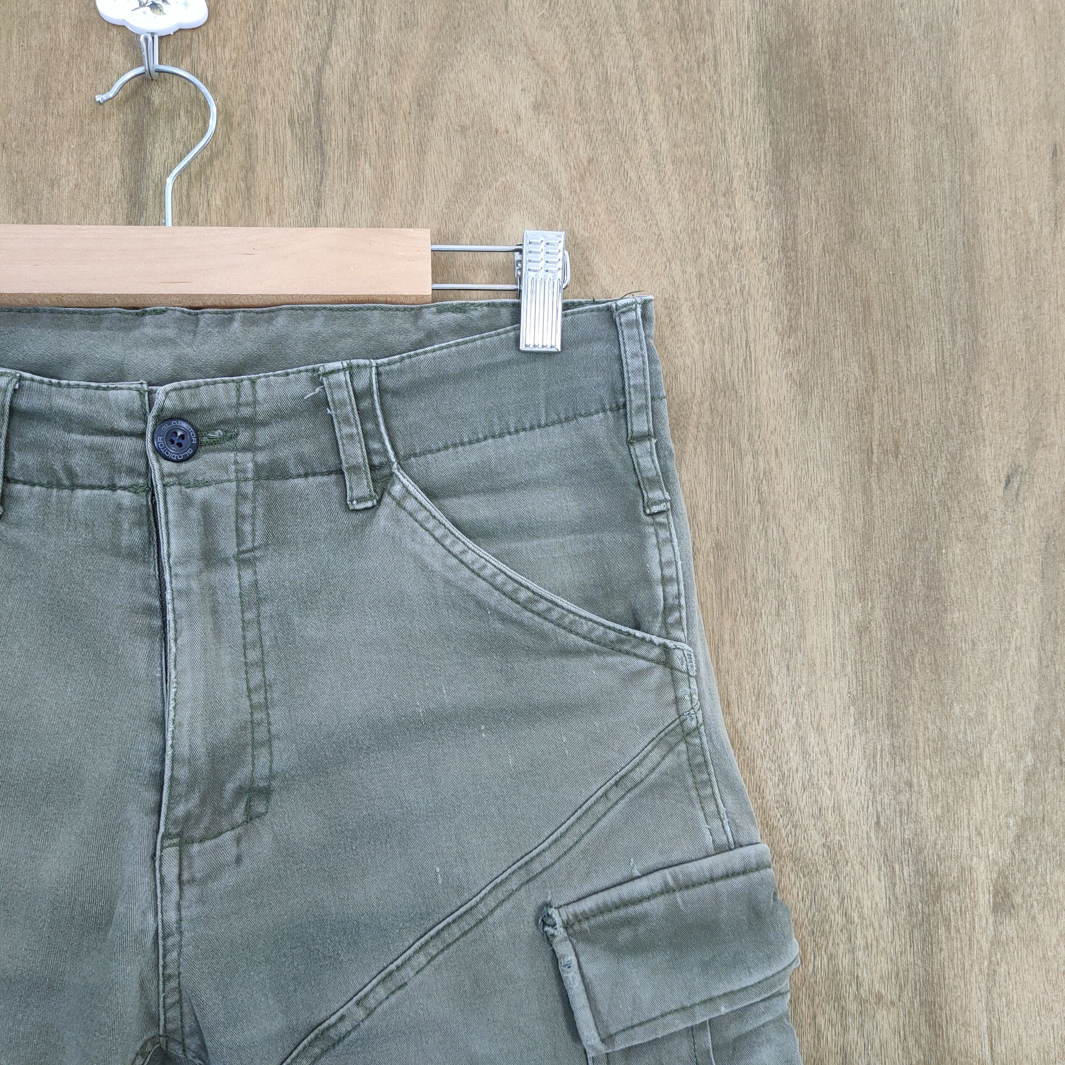 Japanese Brand VINTAGE JAPANESE FADED SKINNY CARGO PANTS Size US 29 - 5 Thumbnail