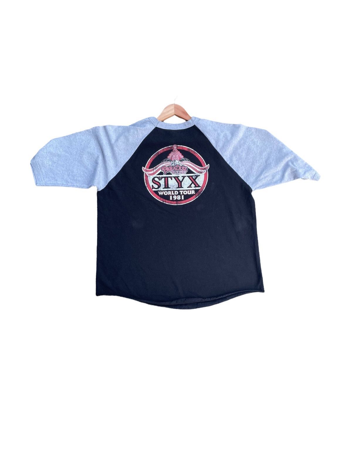 Band Tees Styx World Tour 1981 Raglan Tshirt Size US XL / EU 56 / 4 - 7 Thumbnail