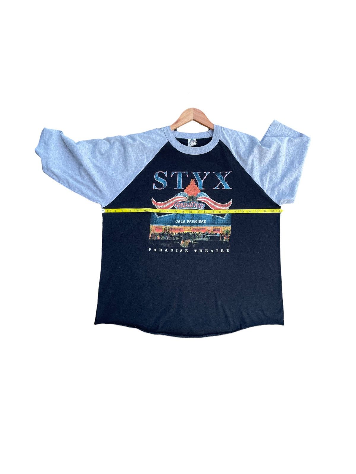 Band Tees Styx World Tour 1981 Raglan Tshirt Size US XL / EU 56 / 4 - 2 Thumbnail