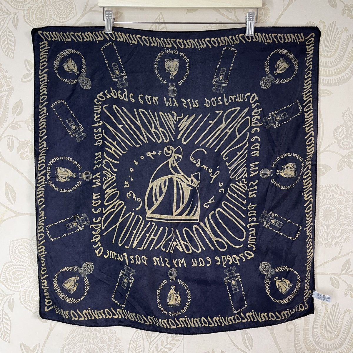 Lanvin Pure 100% Silk Lanvin Scarf Made In Italy Size ONE SIZE - 8 Thumbnail
