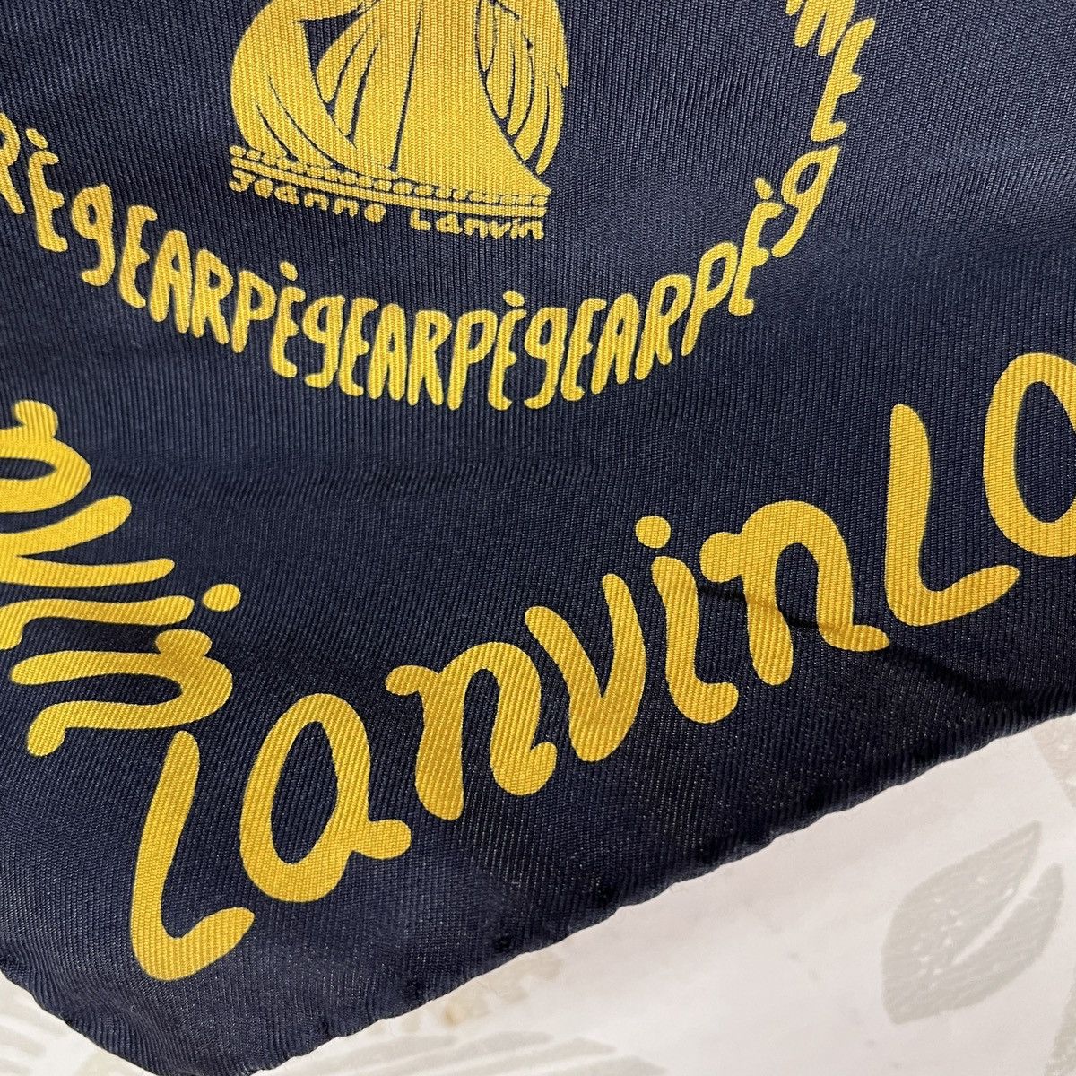 Lanvin Pure 100% Silk Lanvin Scarf Made In Italy Size ONE SIZE - 5 Thumbnail