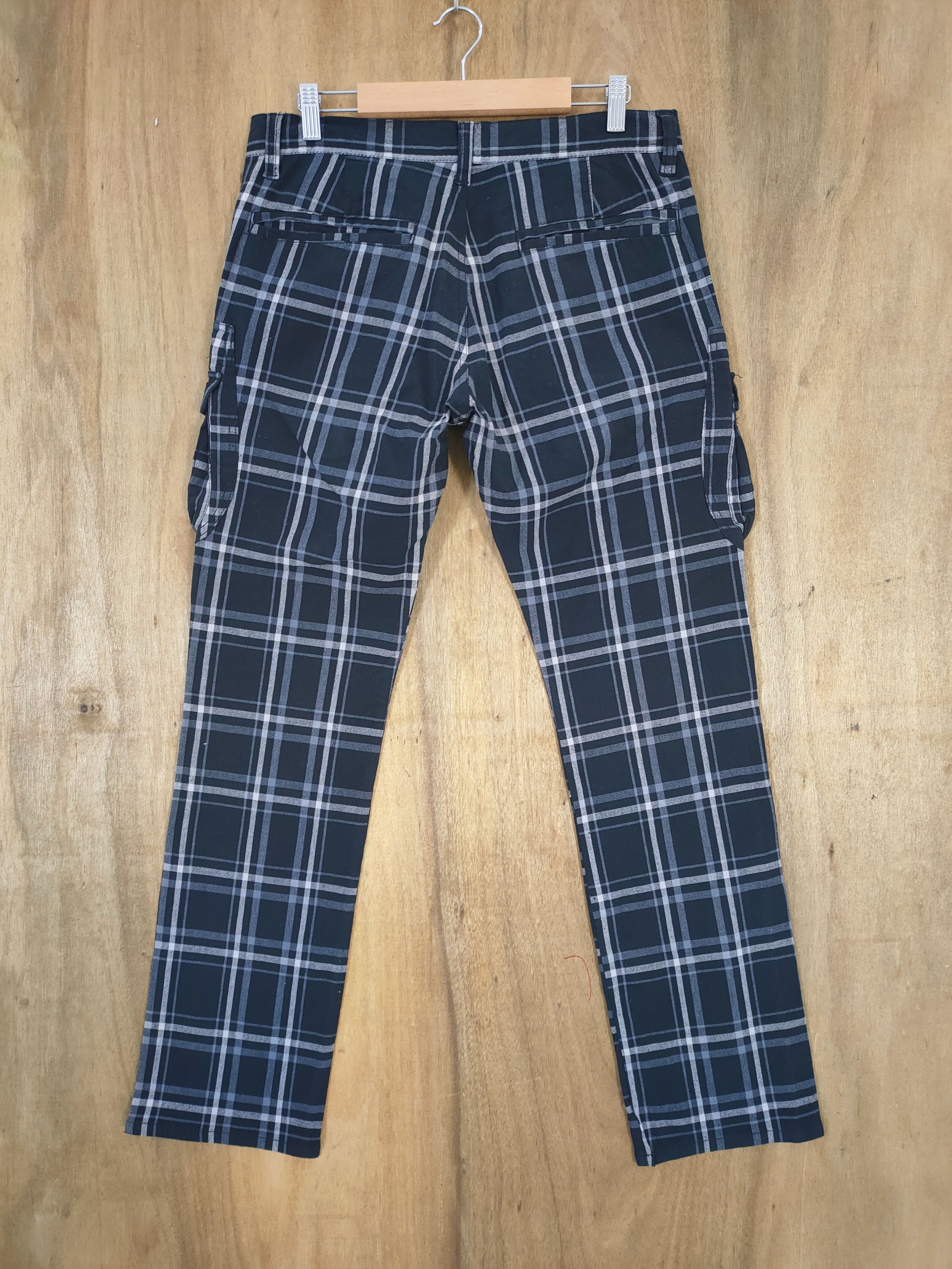 Japanese Brand #R2 BEE BELL BLACK WHITE CHECKERED CARGO PANTS Size US 33 - 8 Thumbnail