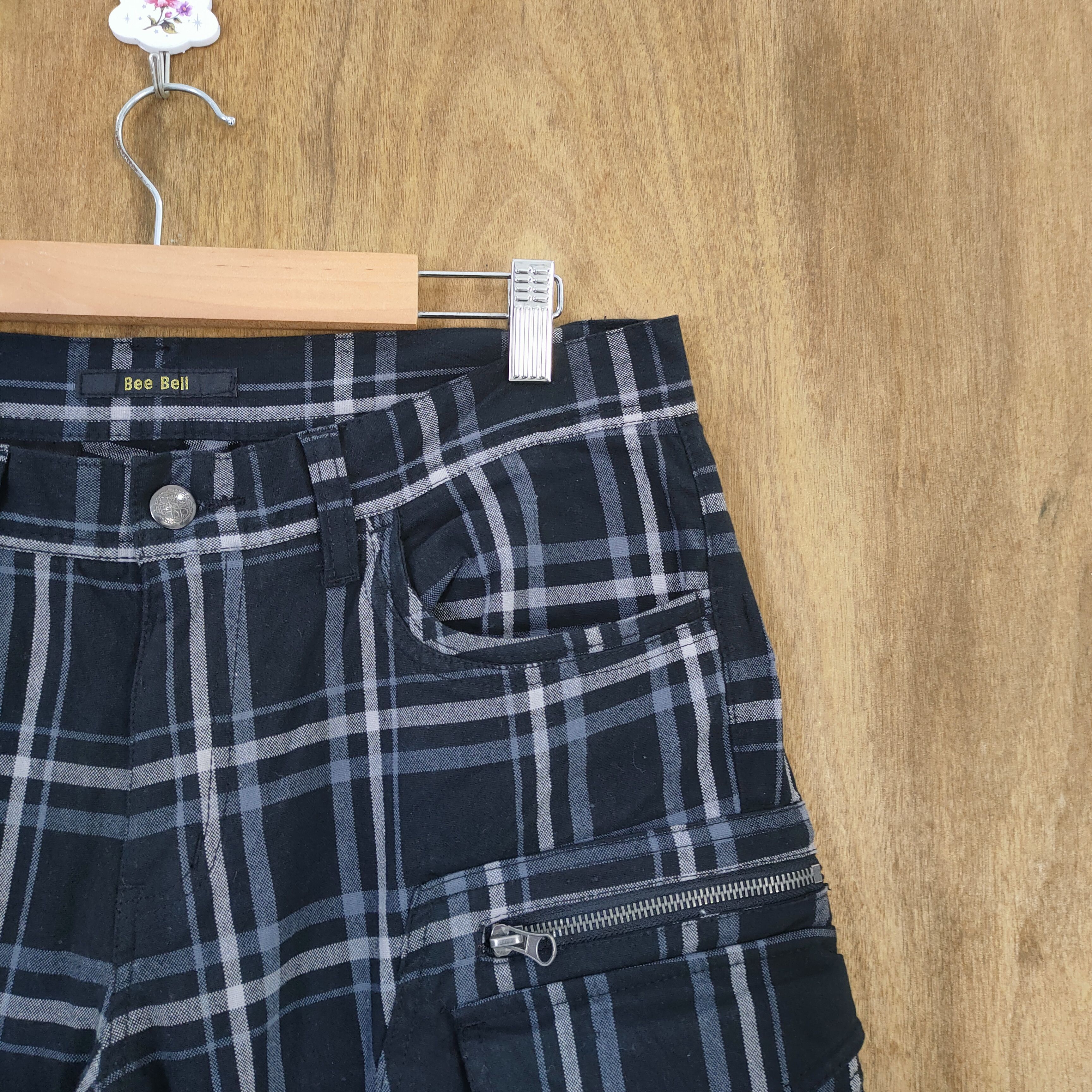 Japanese Brand #R2 BEE BELL BLACK WHITE CHECKERED CARGO PANTS Size US 33 - 6 Thumbnail