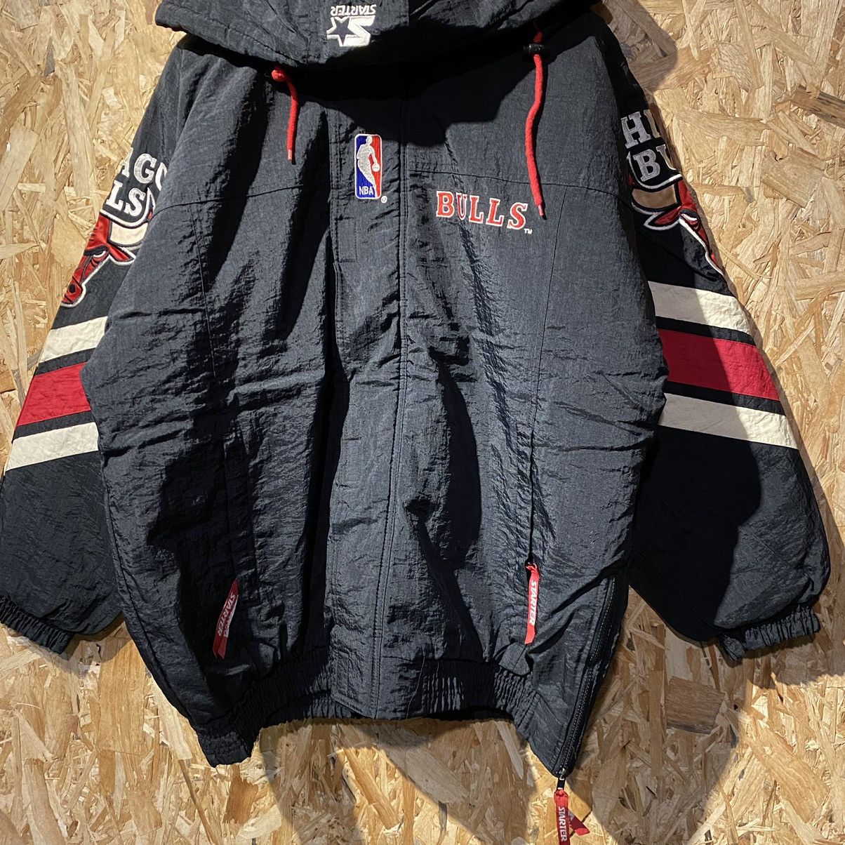 NBA VINTAGE VERY RARE‼️Chicago Bull NBA Starter Embroided Jacket Size US L / EU 52-54 / 3 - 5 Thumbnail