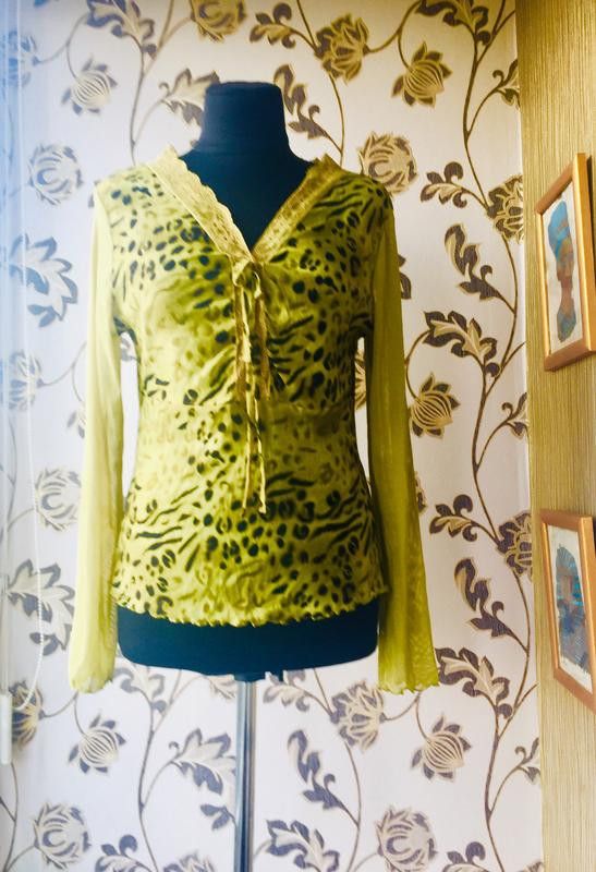 Other Amazing Leopard longsleeeve Composrt Soft Blouse Sz L Size L / US 10 / IT 46 - 1 Thumbnail