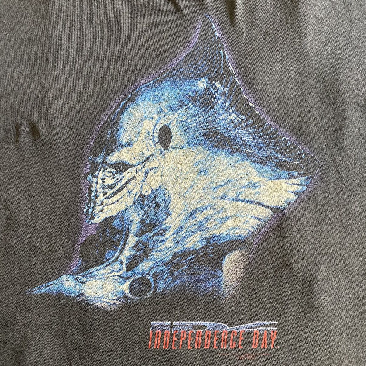 Vintage VTG 90S ID4 INDEPENDENT DAY MOVIE TEE Size US XL / EU 56 / 4 - 4 Thumbnail
