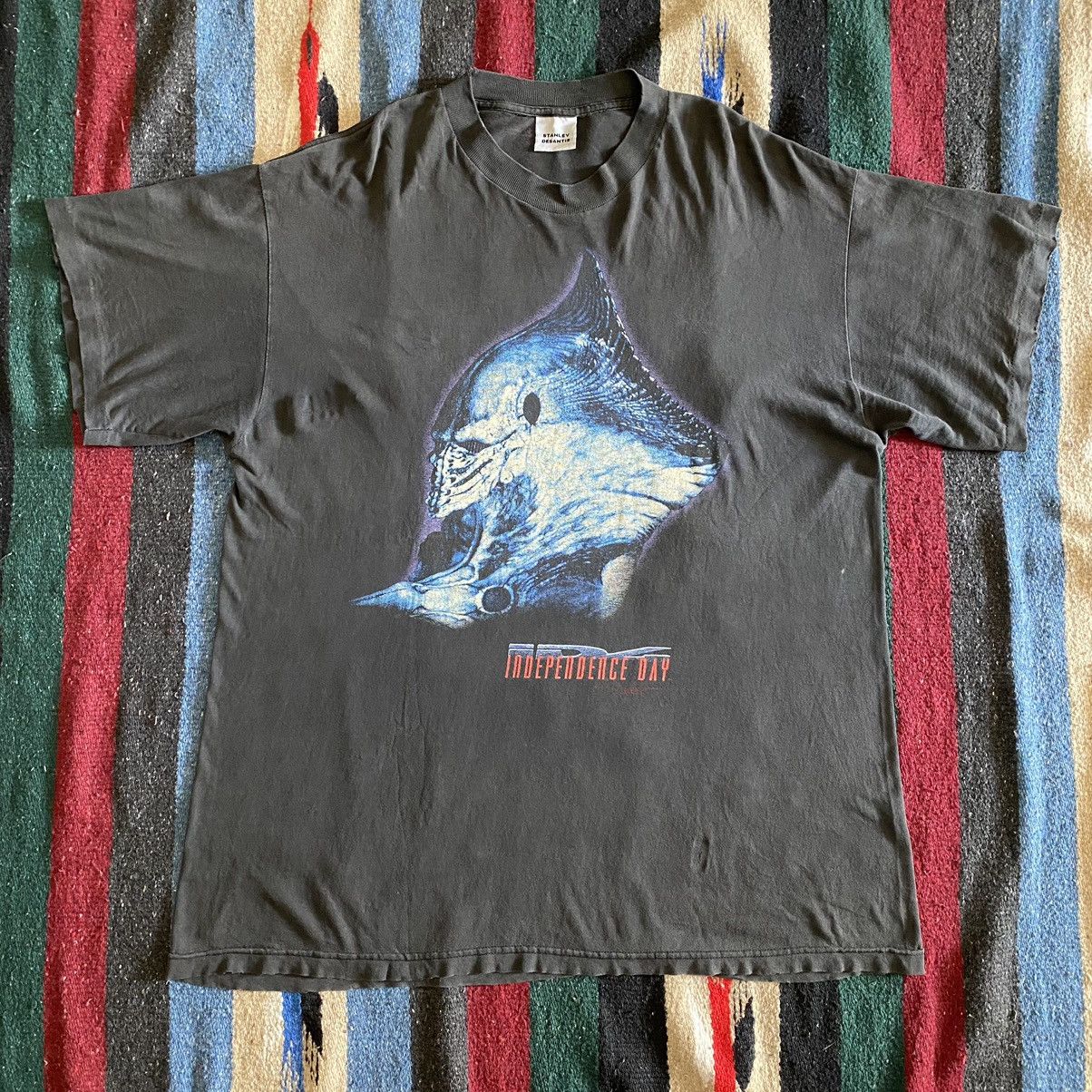 Vintage VTG 90S ID4 INDEPENDENT DAY MOVIE TEE Size US XL / EU 56 / 4 - 1 Thumbnail