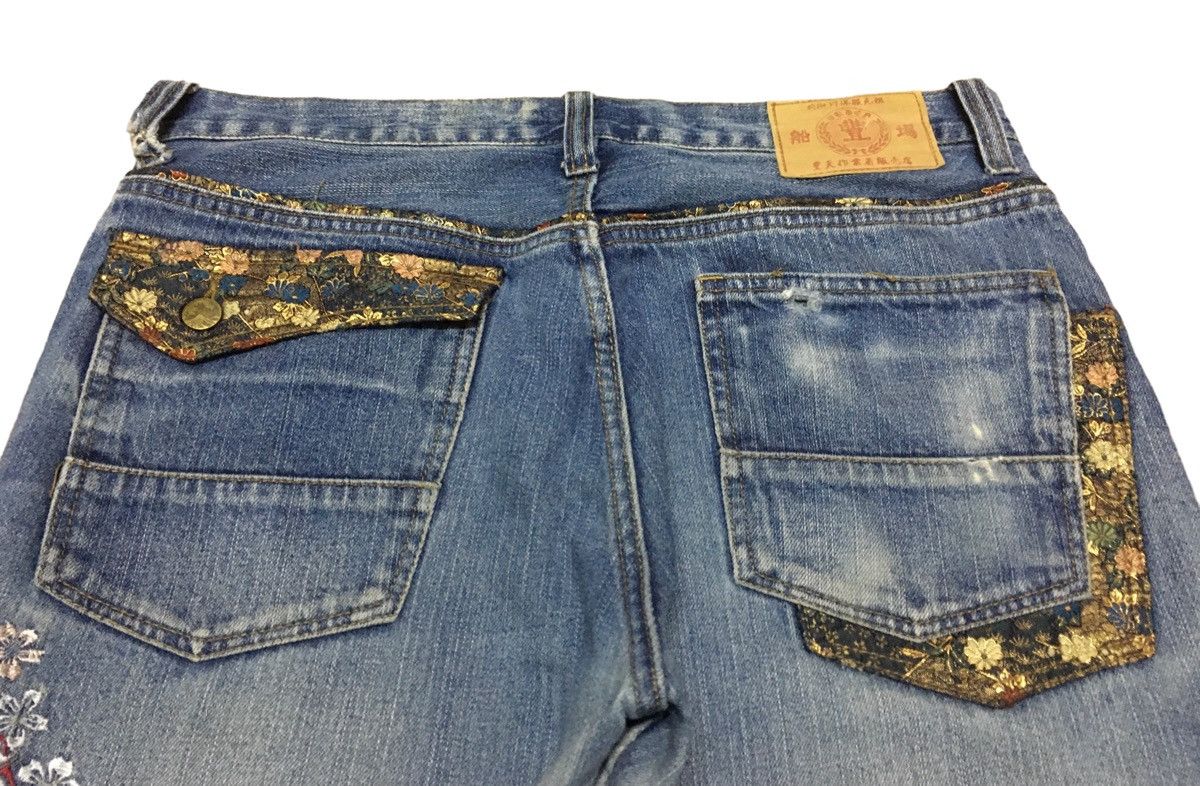 If Six Was Nine × Japanese Brand × Vintage Rare Design Vintage Japanese Brand Sukajan Jeans 1990s Size US 34 / EU 50 - 4 Thumbnail