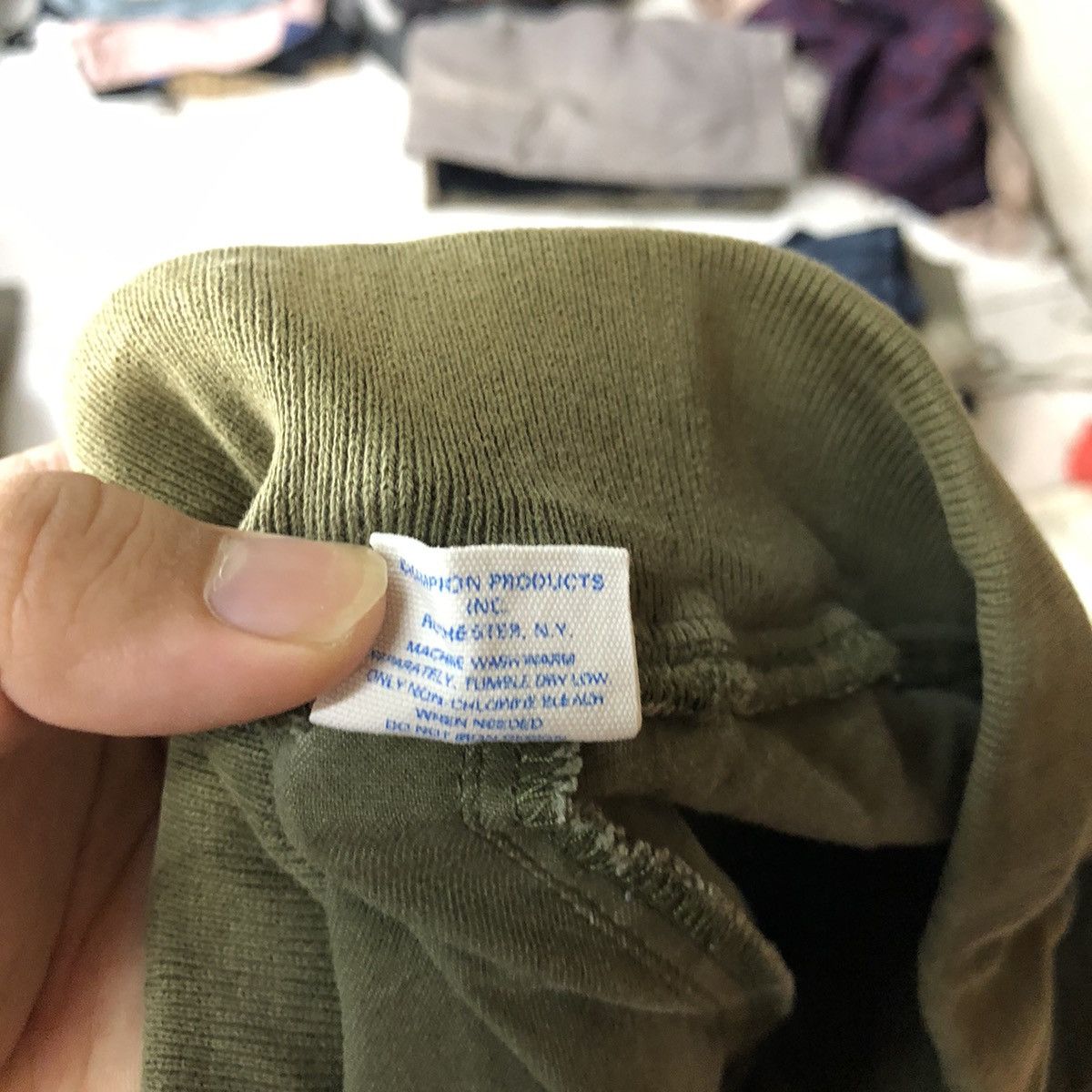 Champion Champion Green faded Joggers Pants #7095 Size US 28 / EU 44 - 15 Thumbnail
