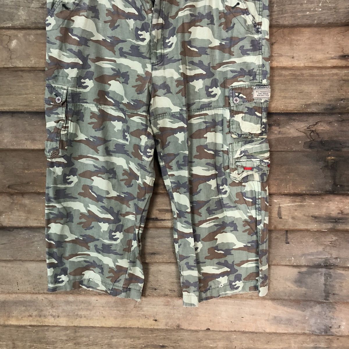 Japanese Brand Badboy Camo Green multipocket skate Cropped Pants #7108 Size US 37 - 3 Thumbnail