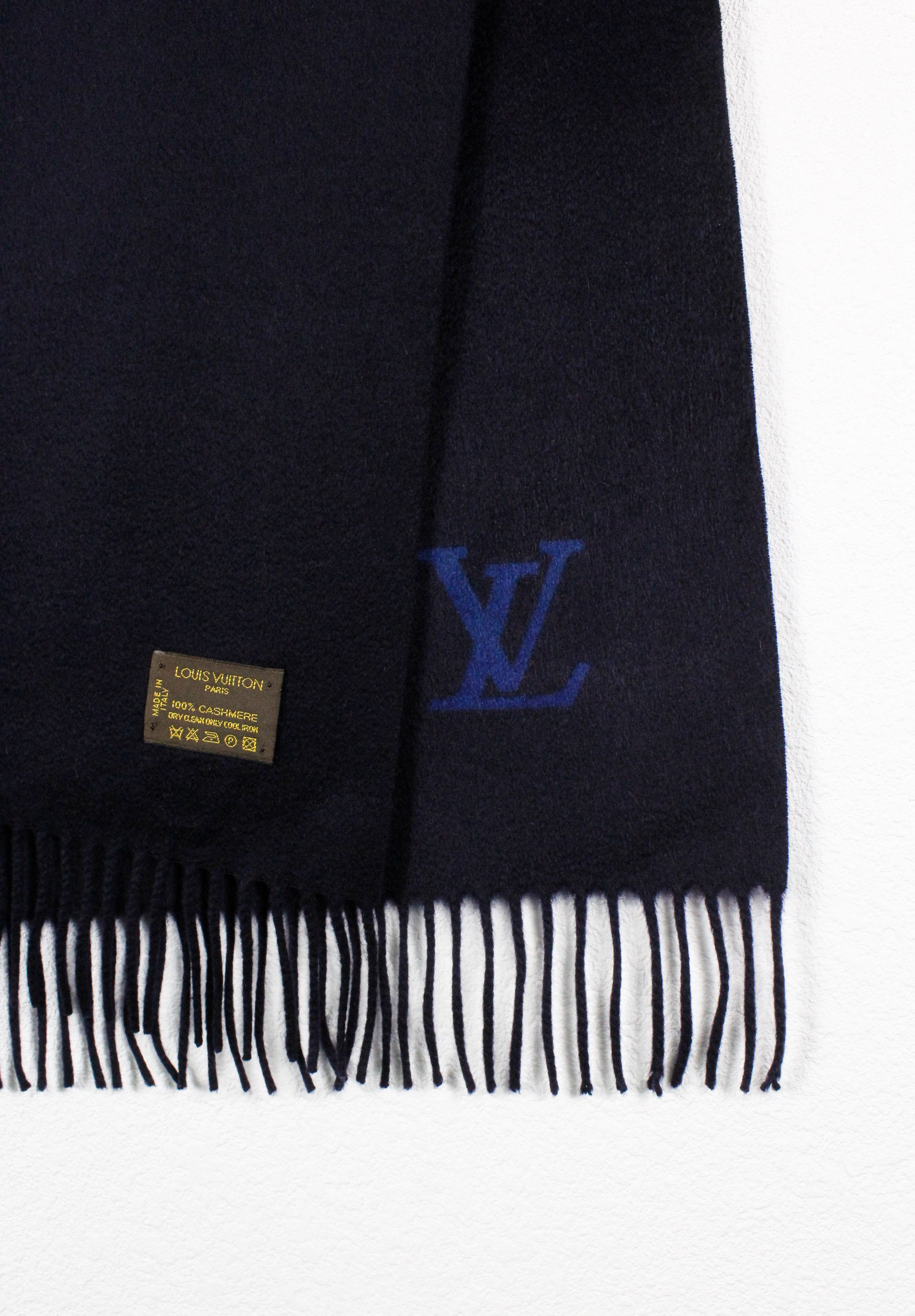 Louis Vuitton MONOGRAM Monogram Wool Cashmere Logo Scarves (M71607