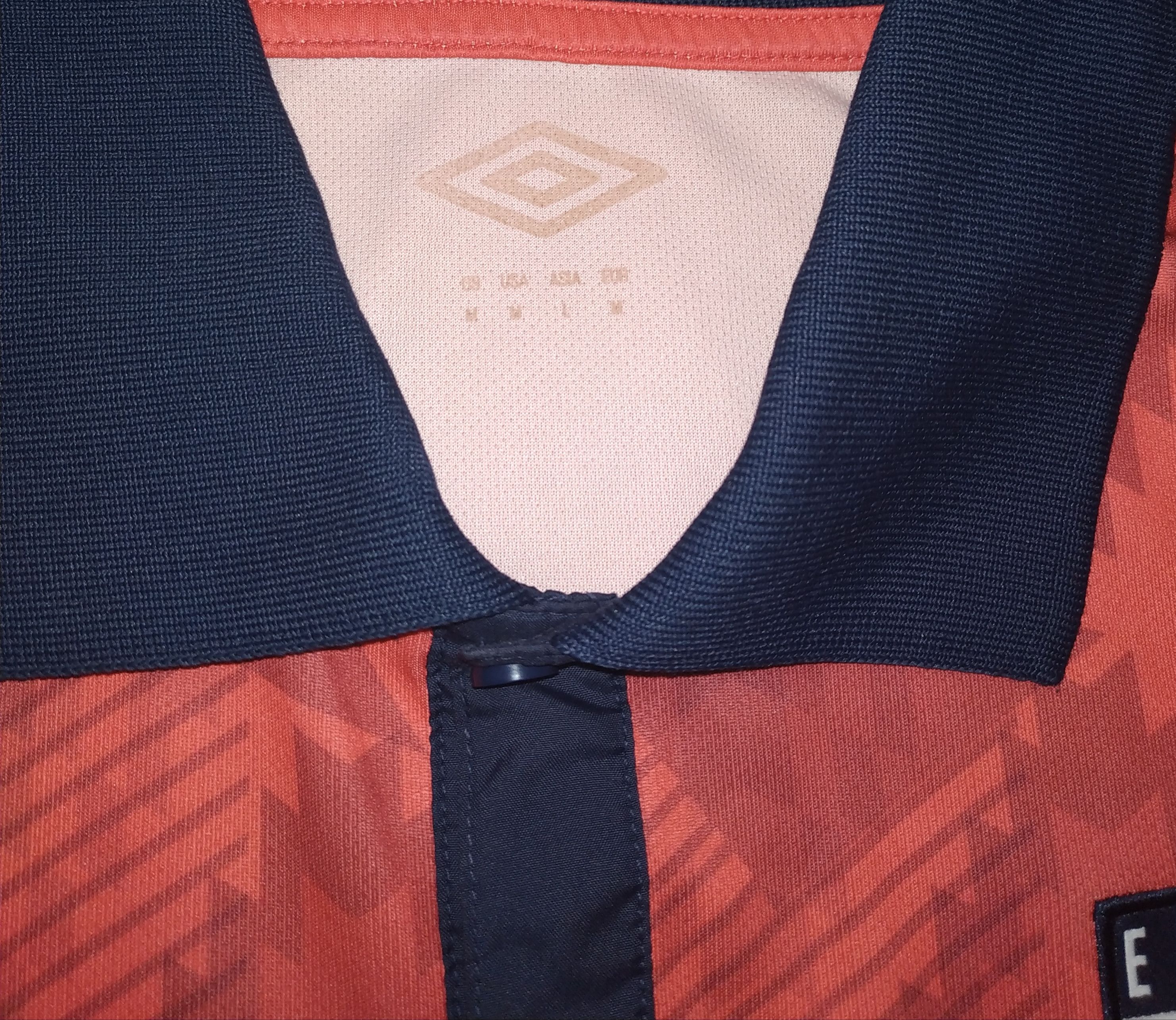 Umbro England Umbro football shirt Size US M / EU 48-50 / 2 - 3 Thumbnail