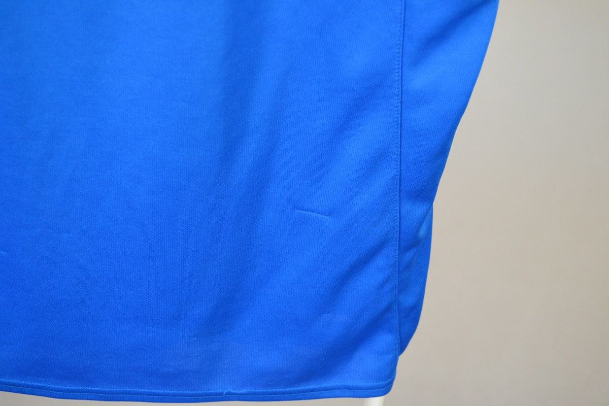 Umbro Everton fc 2017 2018 training soccer shirt jersey Umbro Size US XL / EU 56 / 4 - 4 Thumbnail