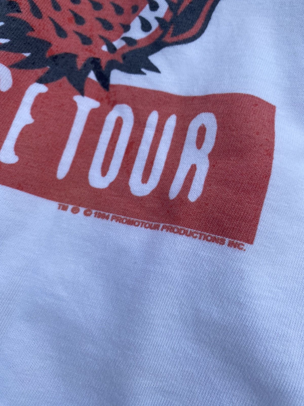 Hanes × The Rolling Stones × Vintage 1994 Promotour Production Rolling Stones Voodoo Lounge Tour Size US M / EU 48-50 / 2 - 3 Thumbnail