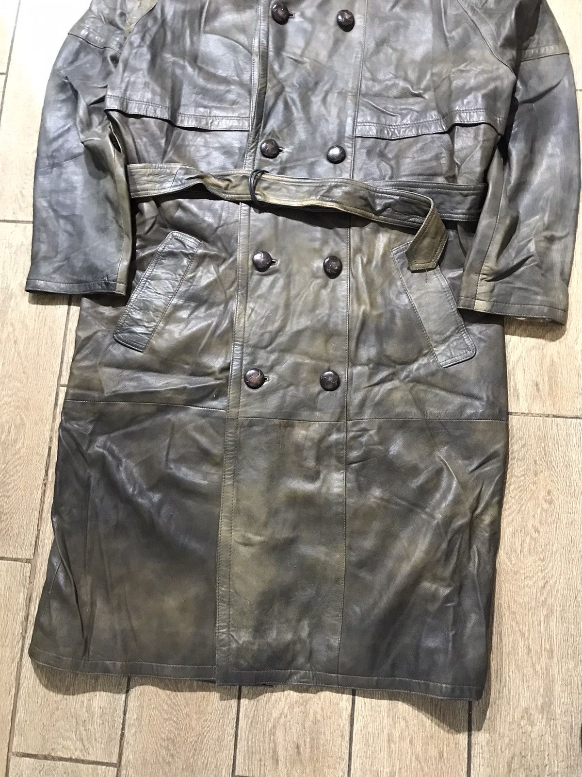 Vintage Vintage dark Faded Leather Trench Coat 70s Lamb Goat Size US L / EU 52-54 / 3 - 3 Thumbnail
