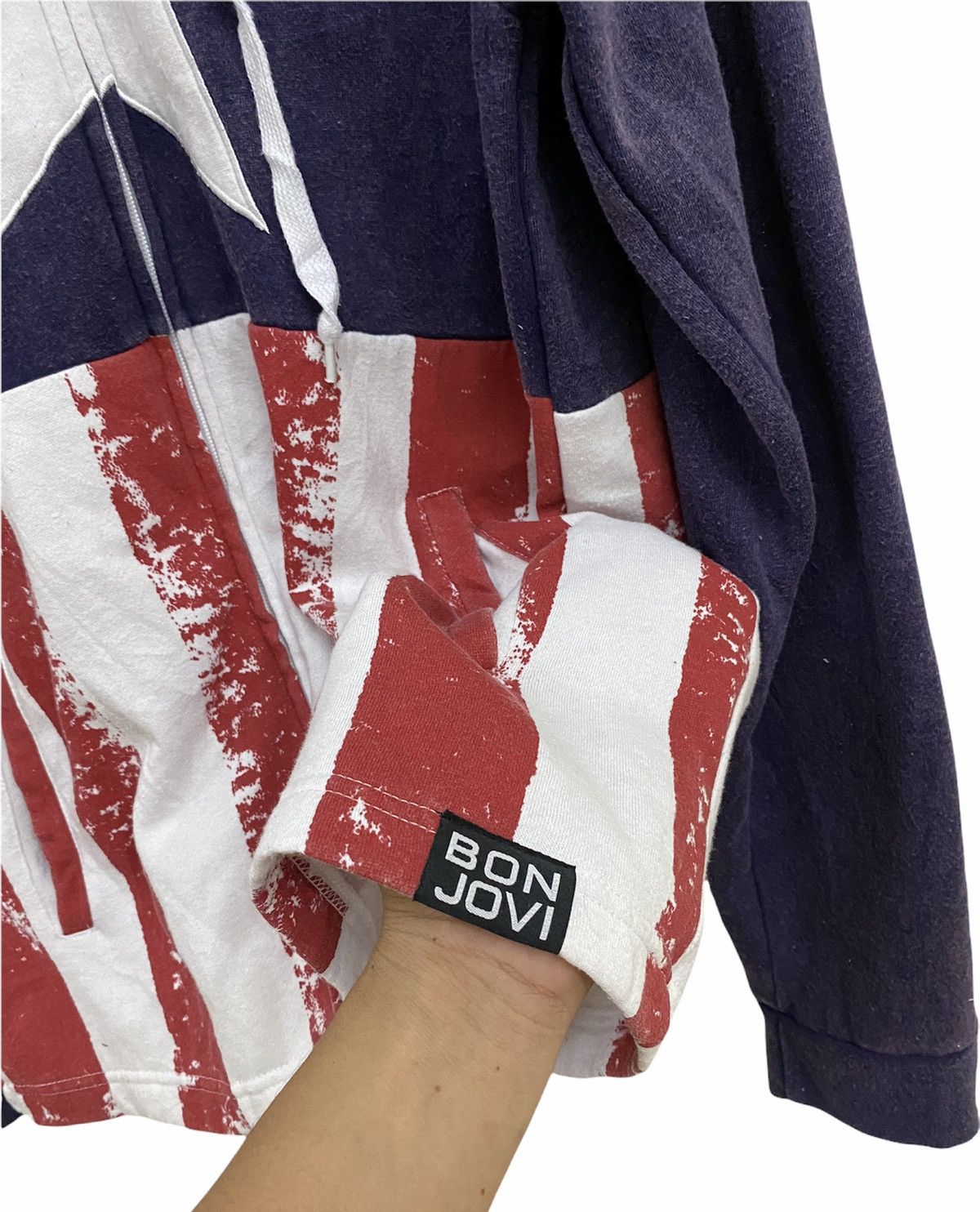 Band Tees × Bon Jovi American Flag Bon Jovi Concert Faded Hoodie Size US M / EU 48-50 / 2 - 6 Thumbnail