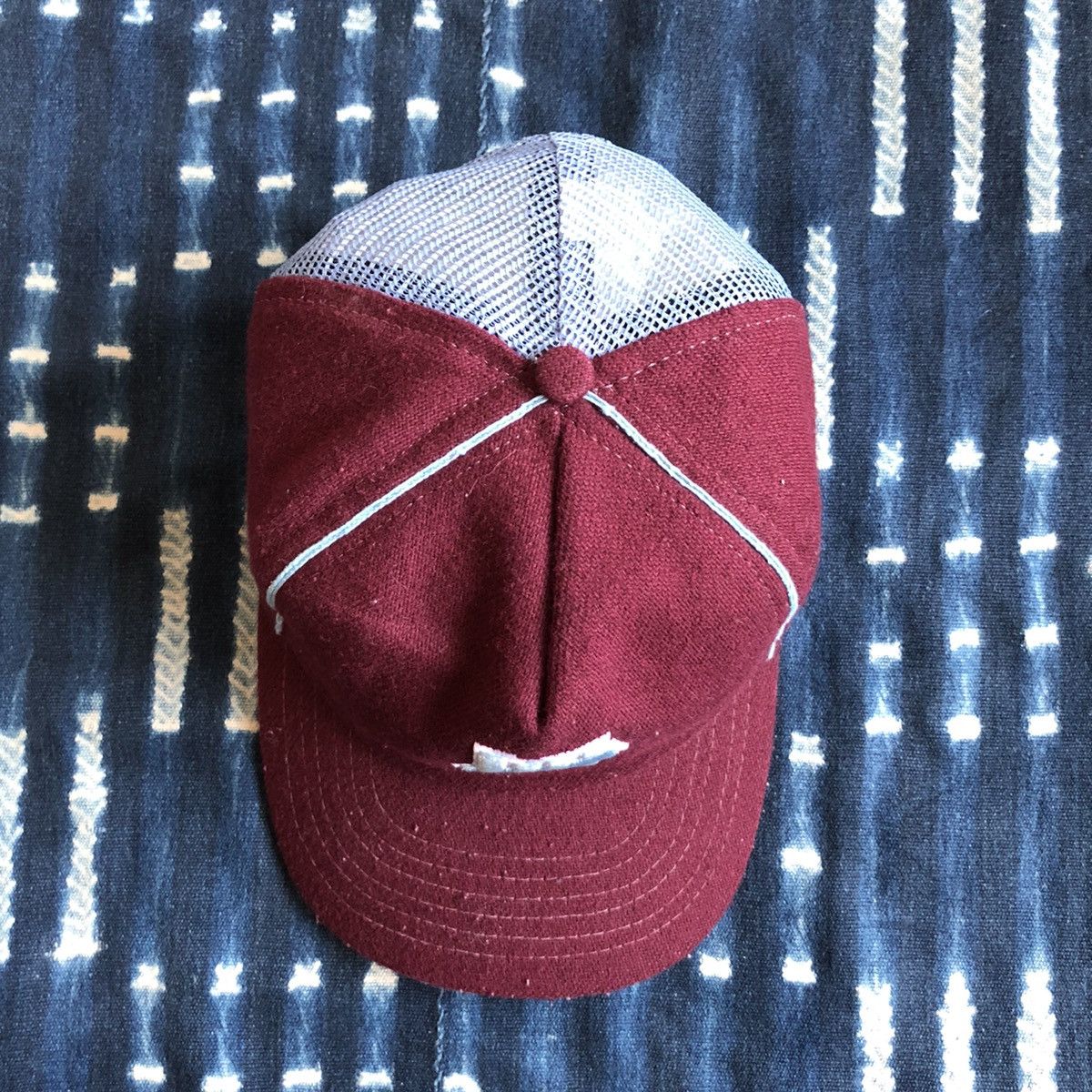 Undefeated Undefeated Archive Trucker mesh cap OS Size ONE SIZE - 3 Thumbnail