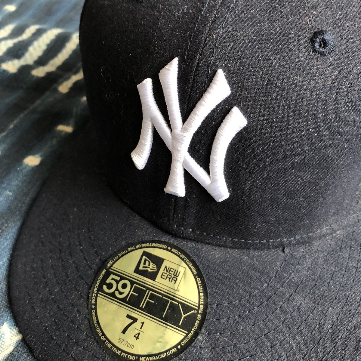 New York Yankees New York Yankees 90s Logo New Era Cap 1/4 7 Size ONE SIZE - 3 Thumbnail
