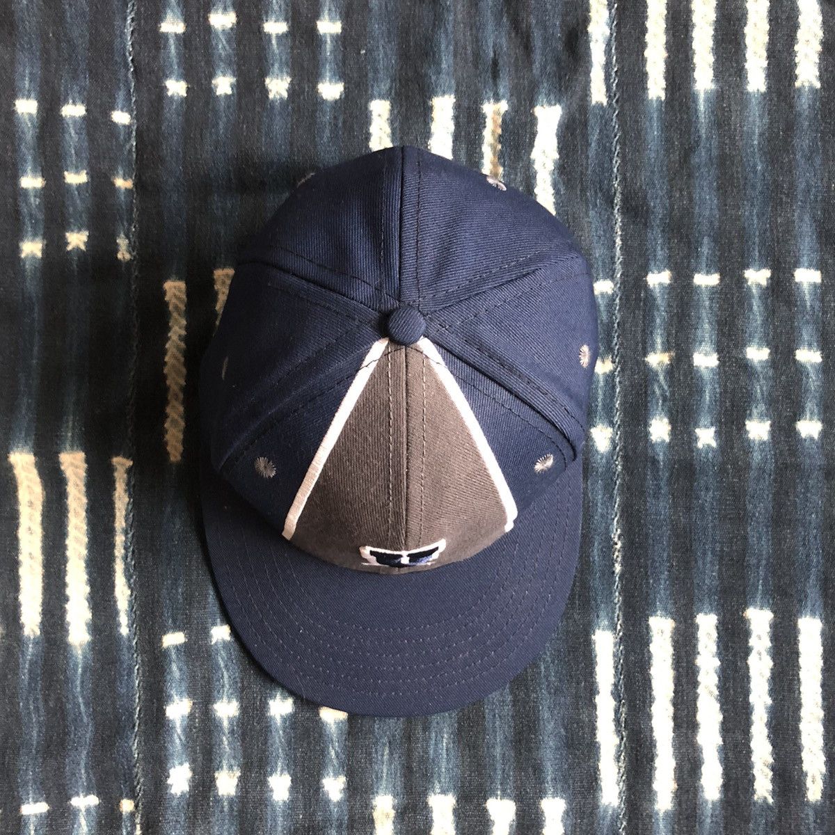 Undefeated Undefeated U-man 6 Panel Cap S/M Size ONE SIZE - 3 Thumbnail