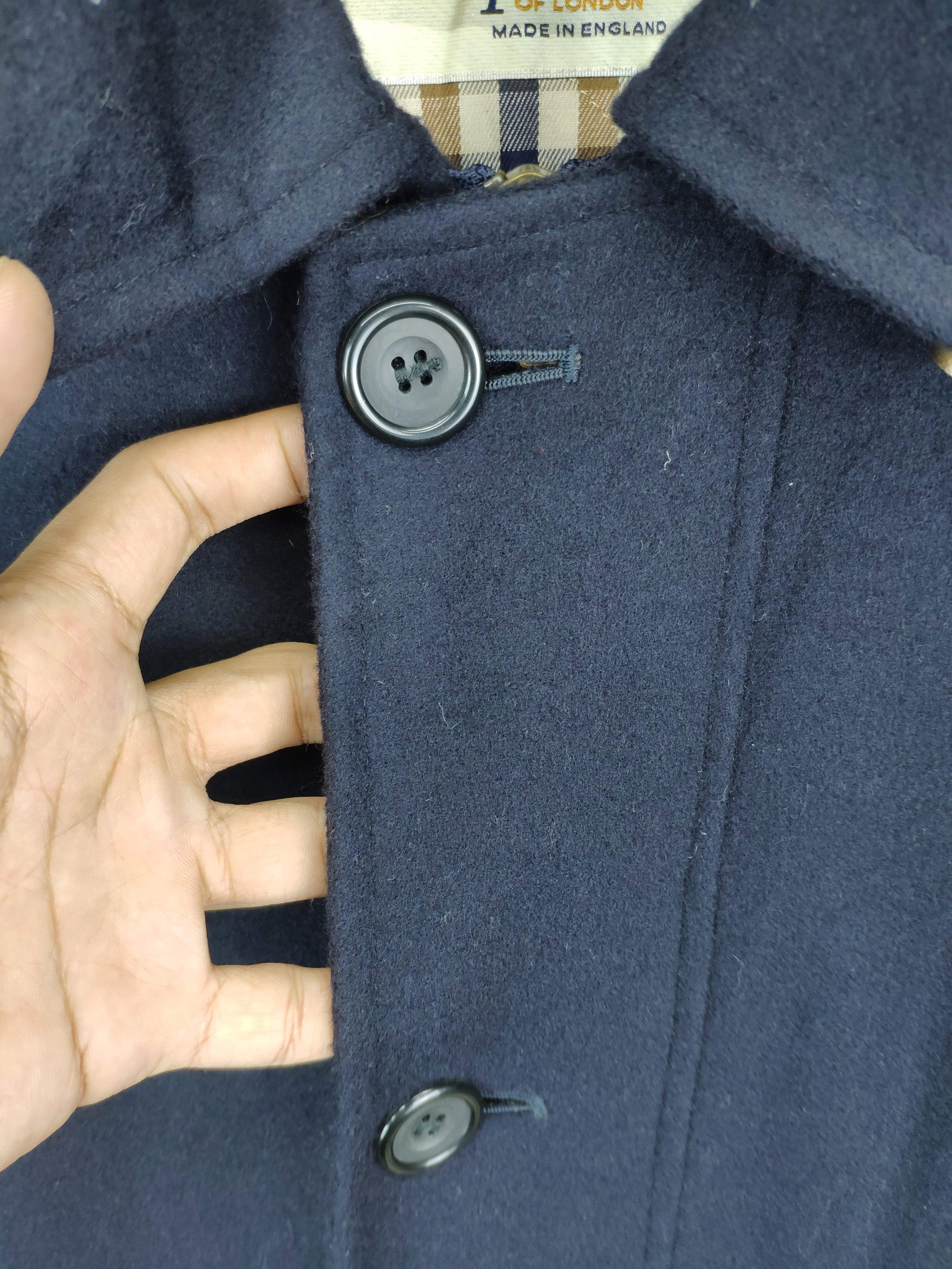 Aquascutum Vintage 1990s Aquascutum Wool Cashmere Hoodie Long Coat Size US S / EU 44-46 / 1 - 11 Thumbnail